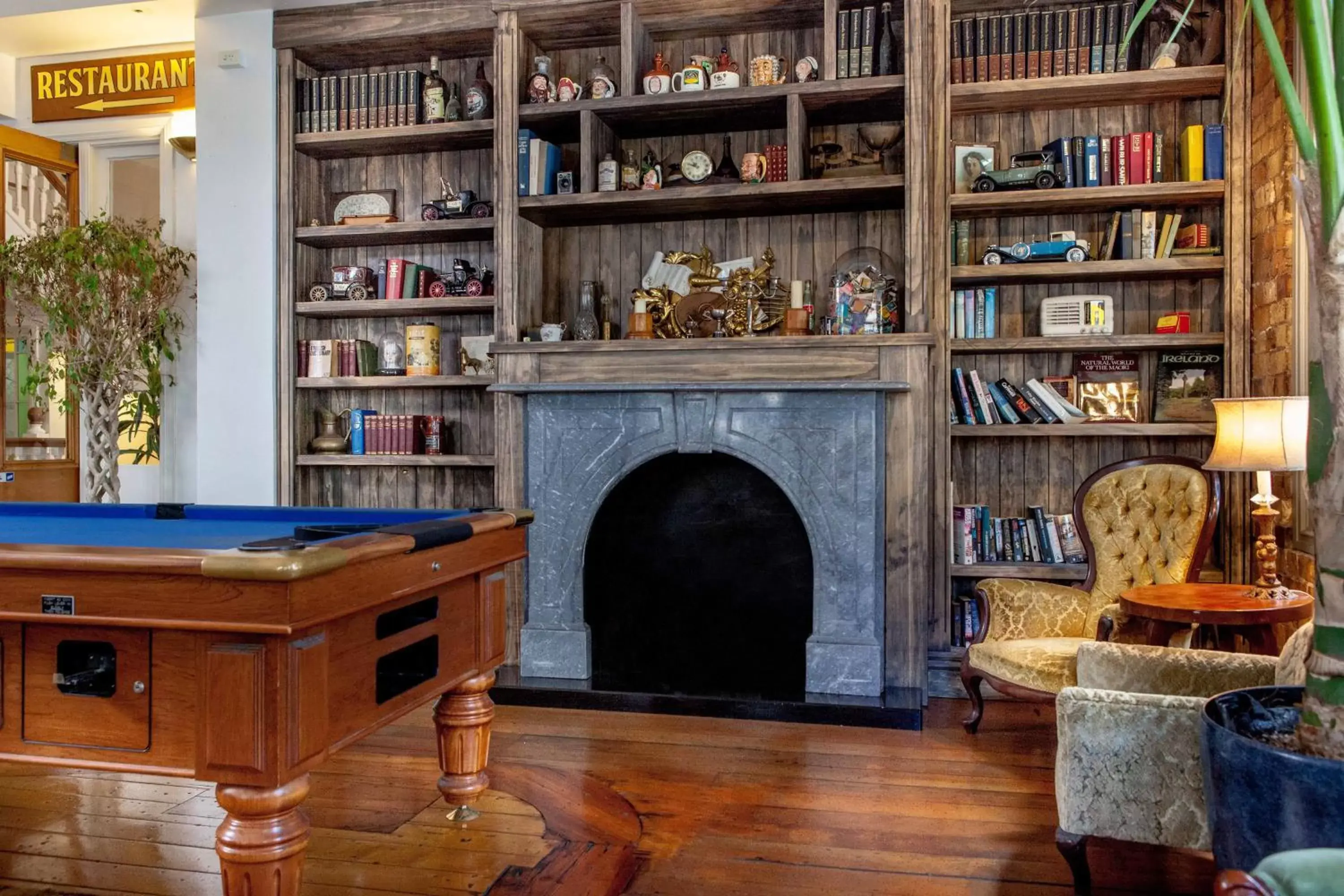 Decorative detail, Library in The Shakespeare Hotel