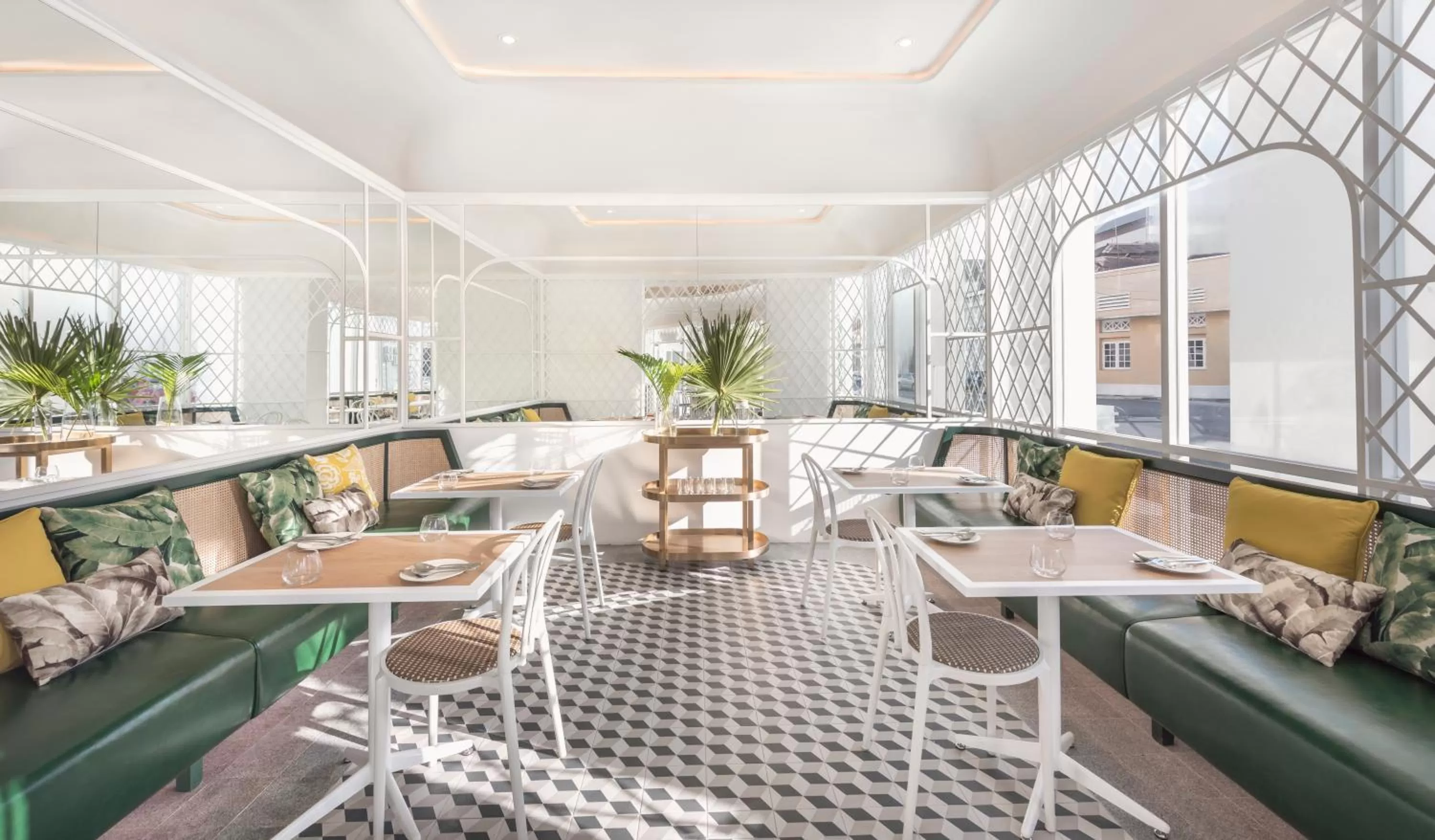 Restaurant/places to eat in The Prestige Hotel Penang, a Member of Design Hotels