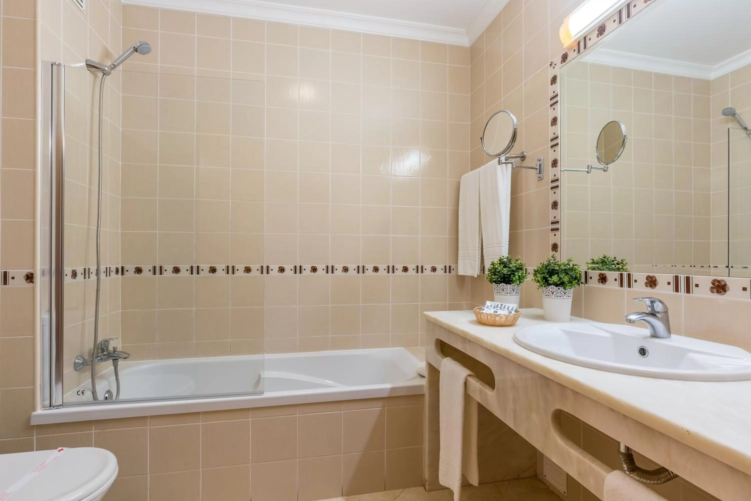 Bathroom in The Navigator - Solaqua