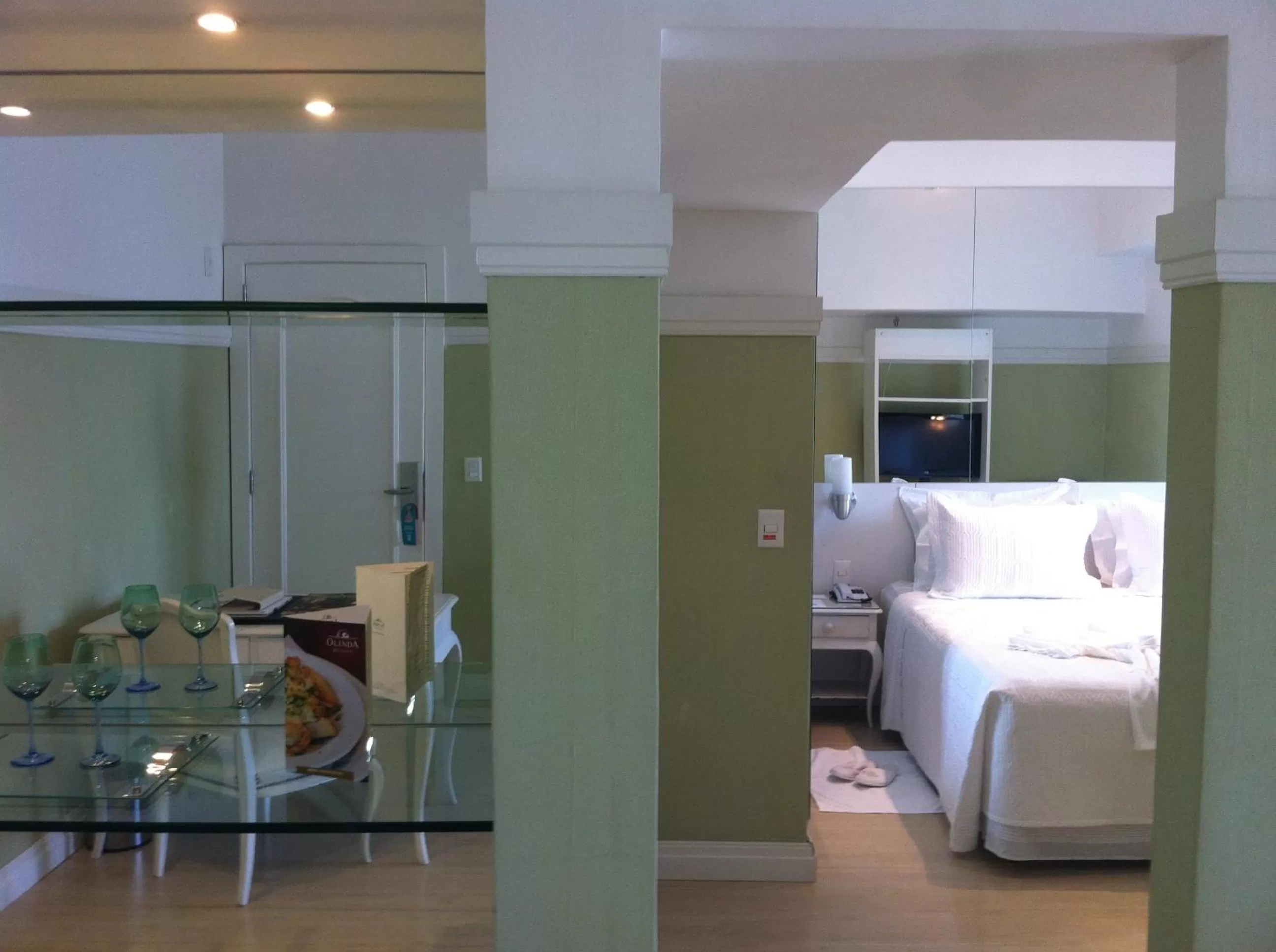 Photo of the whole room, Bed in Olinda Rio Hotel