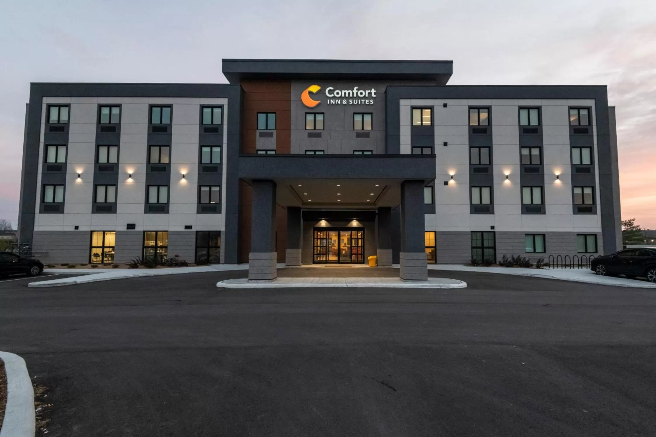Property building in Comfort Inn & Suites