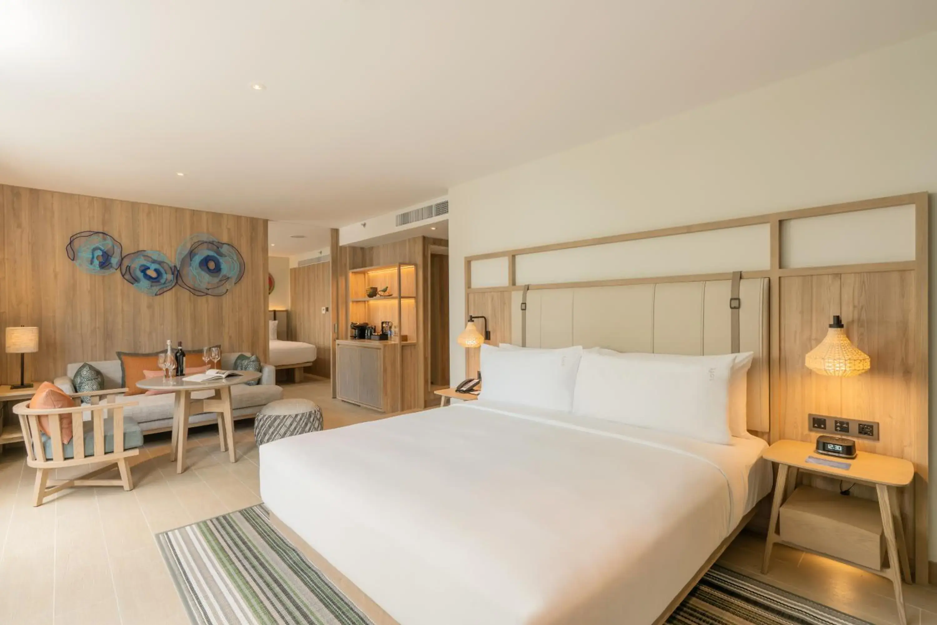 Bed in Holiday Inn Resort Samui Bophut Beach, an IHG Hotel