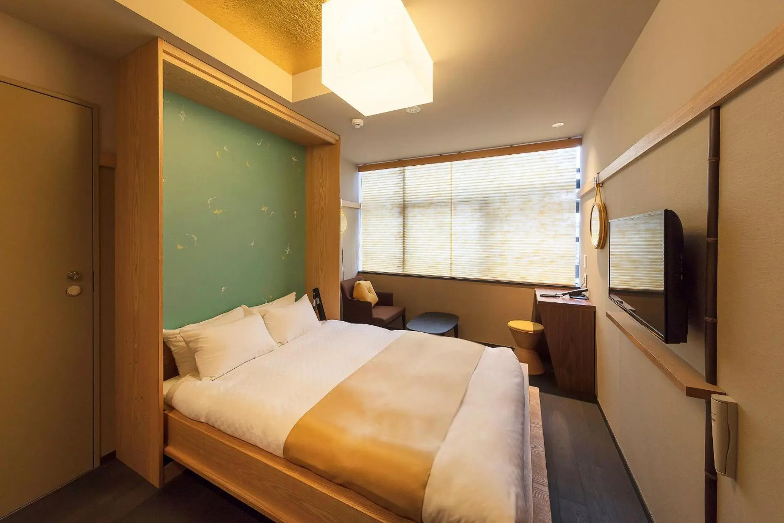 Photo of the whole room, Bed in Gozan Hotel & Serviced Apartment Higashiyama Sanjo