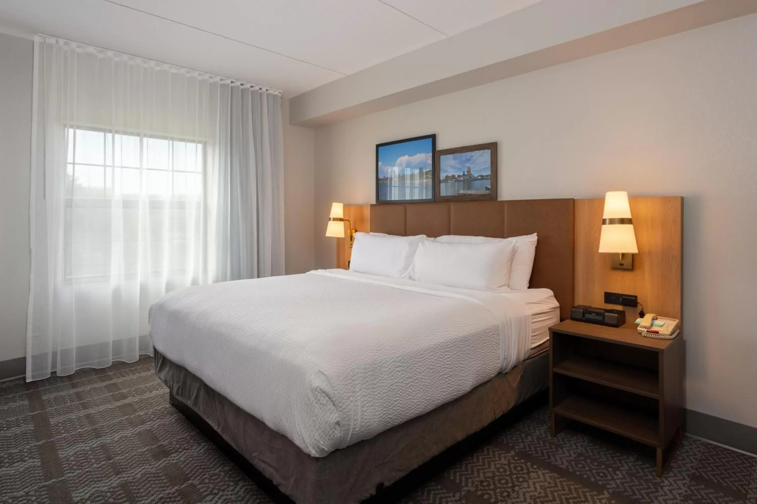 Bed in Staybridge Suites Buffalo by IHG Bed in Staybridge Suites Buffalo by IHG
