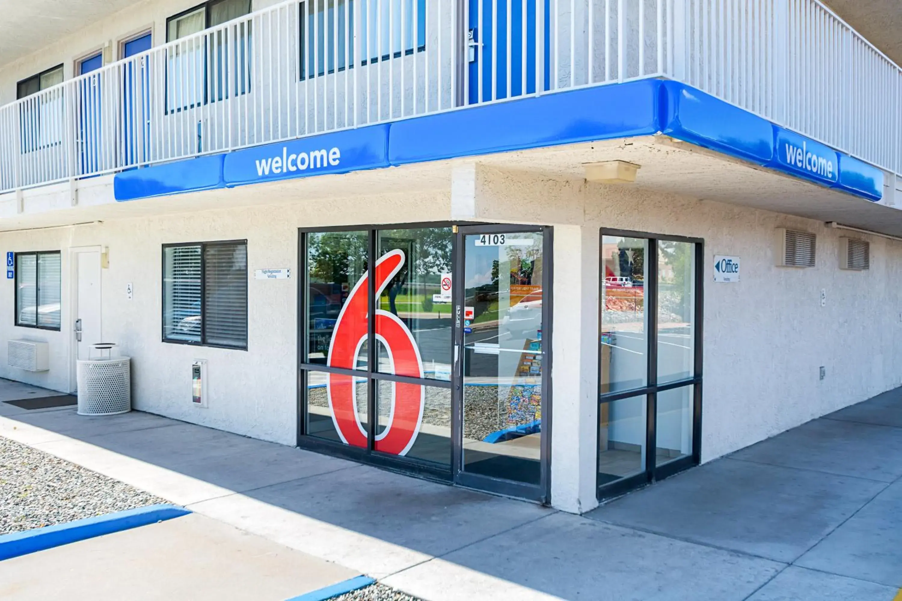 Facade/Entrance in Motel 6-Pueblo, CO - I-25