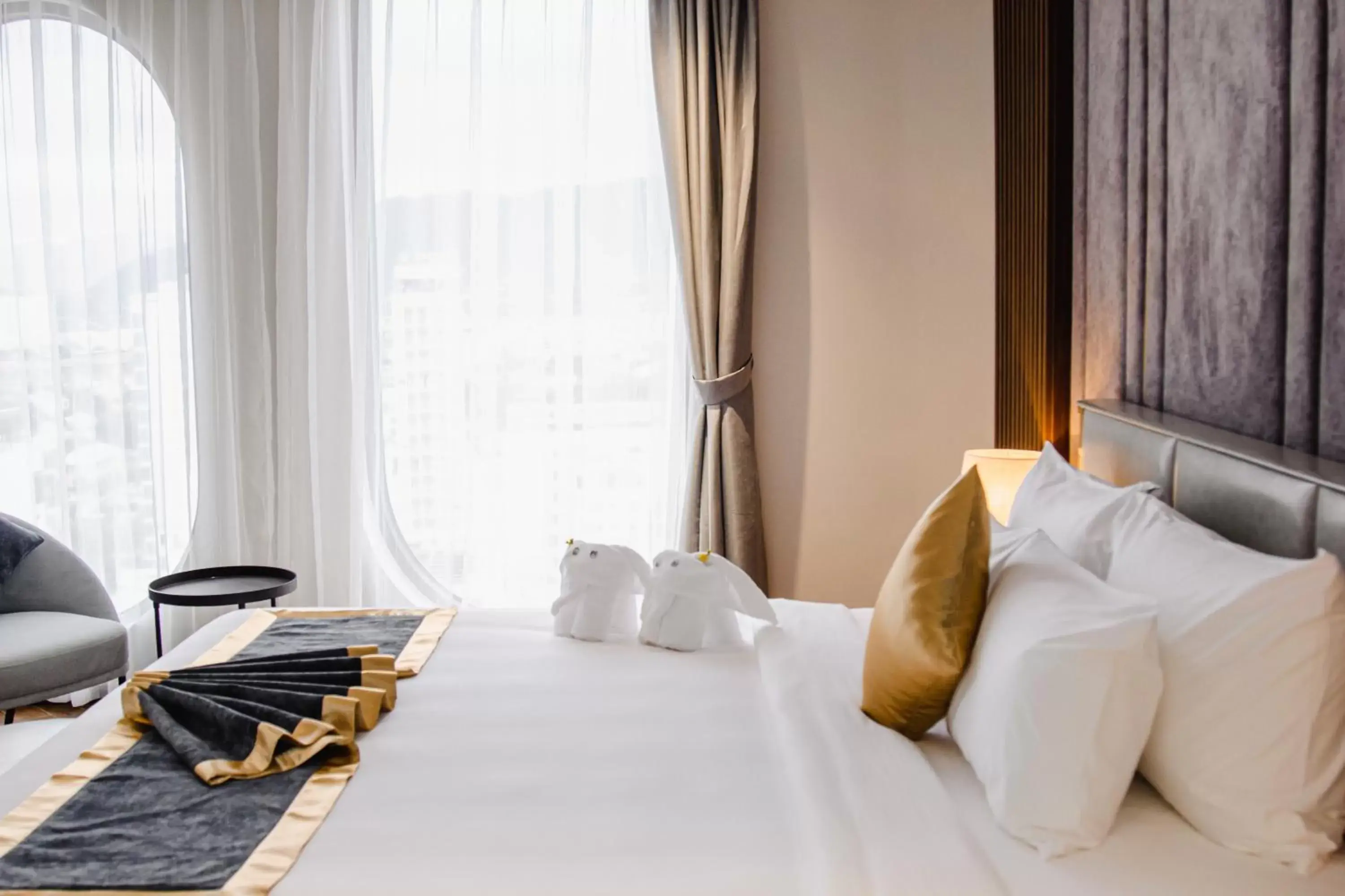 Bed in Grand Tourane Nha Trang Hotel Bed in Grand Tourane Nha Trang Hotel