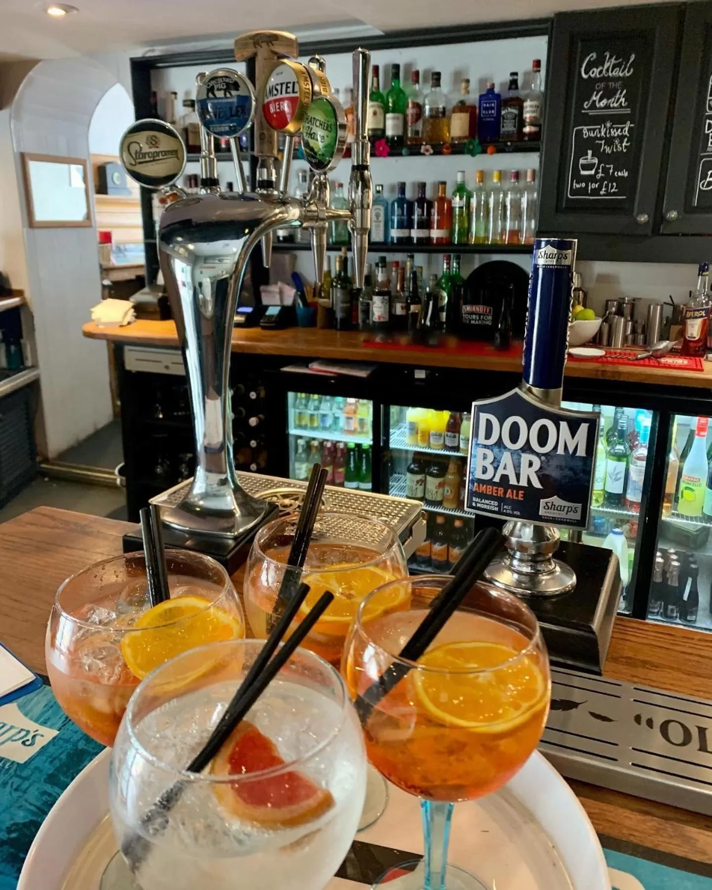 Drinks in The Ilchester Arms Hotel, Ilchester Somerset