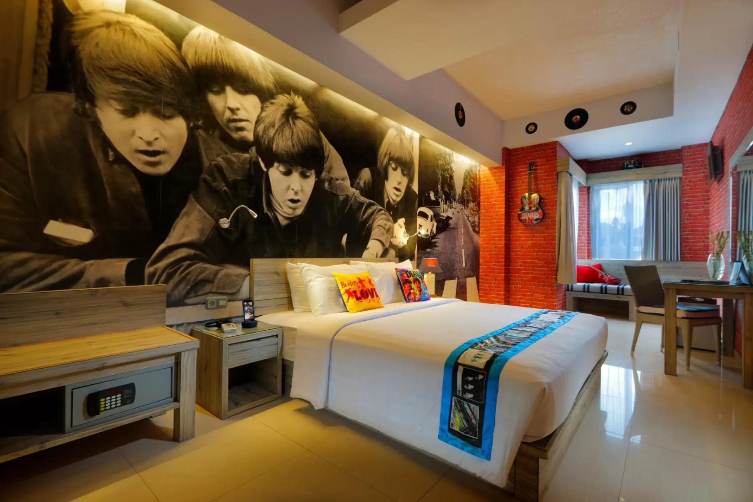 Photo of the whole room, Bed in Rhadana Hotel Photo of the whole room, Bed in Rhadana Hotel