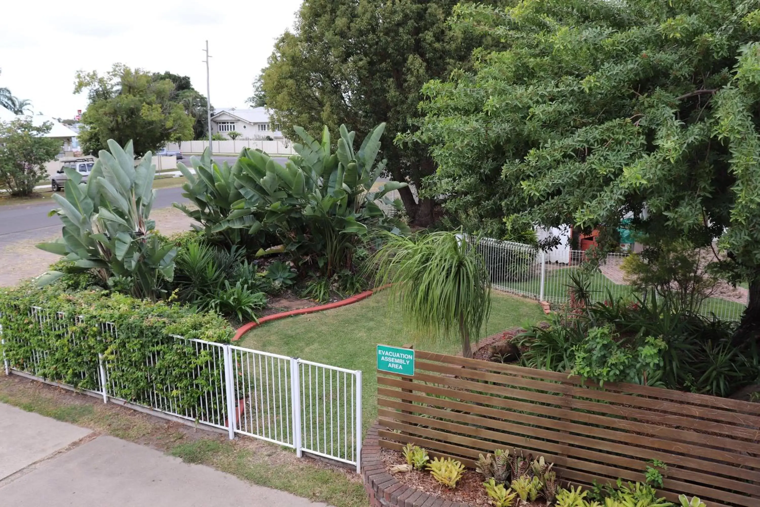 Garden in Bundaberg Spanish Motor Inn