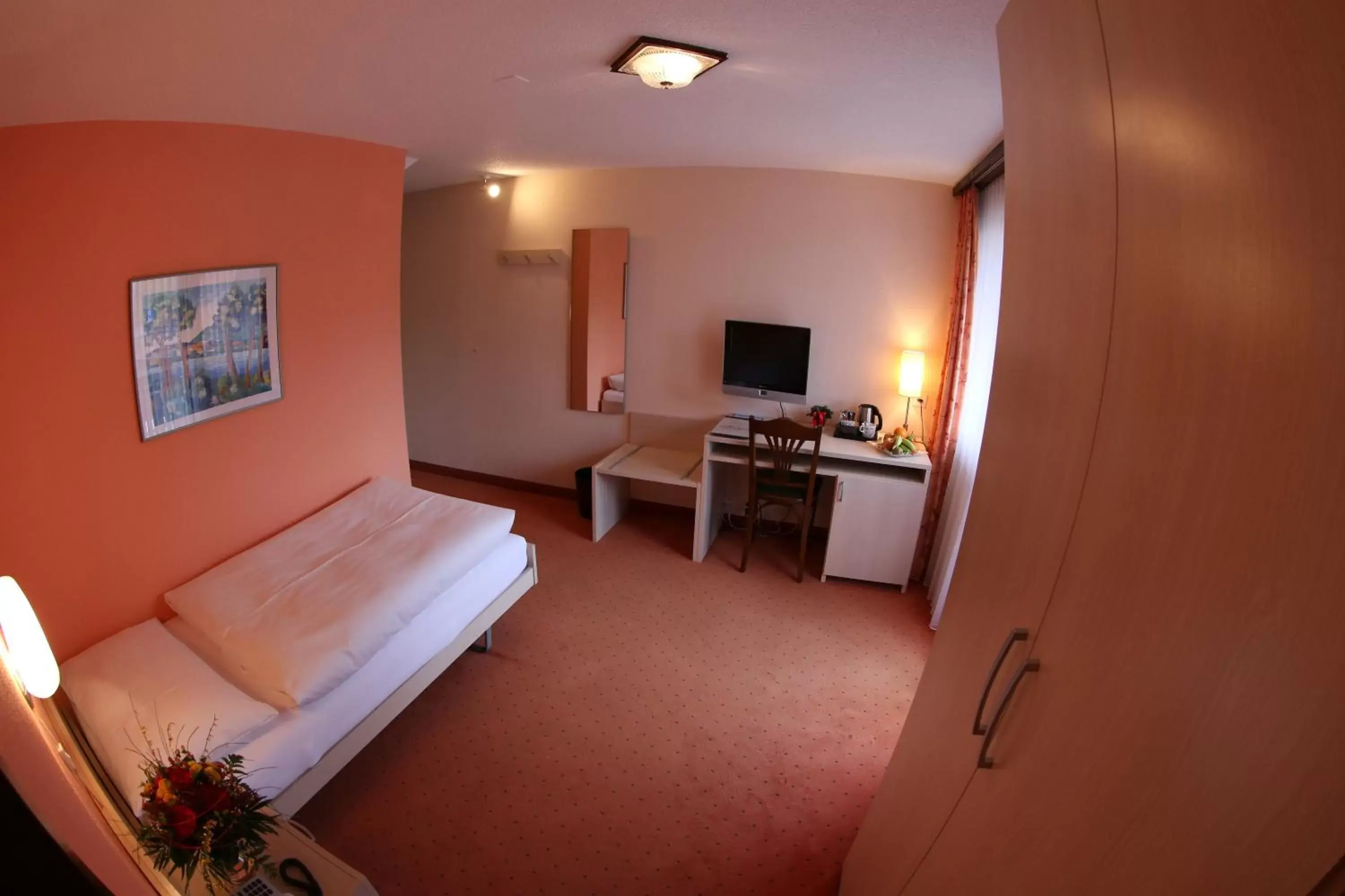 Bedroom, Seating Area in Hotel-Restaurant Seegarten-Marina