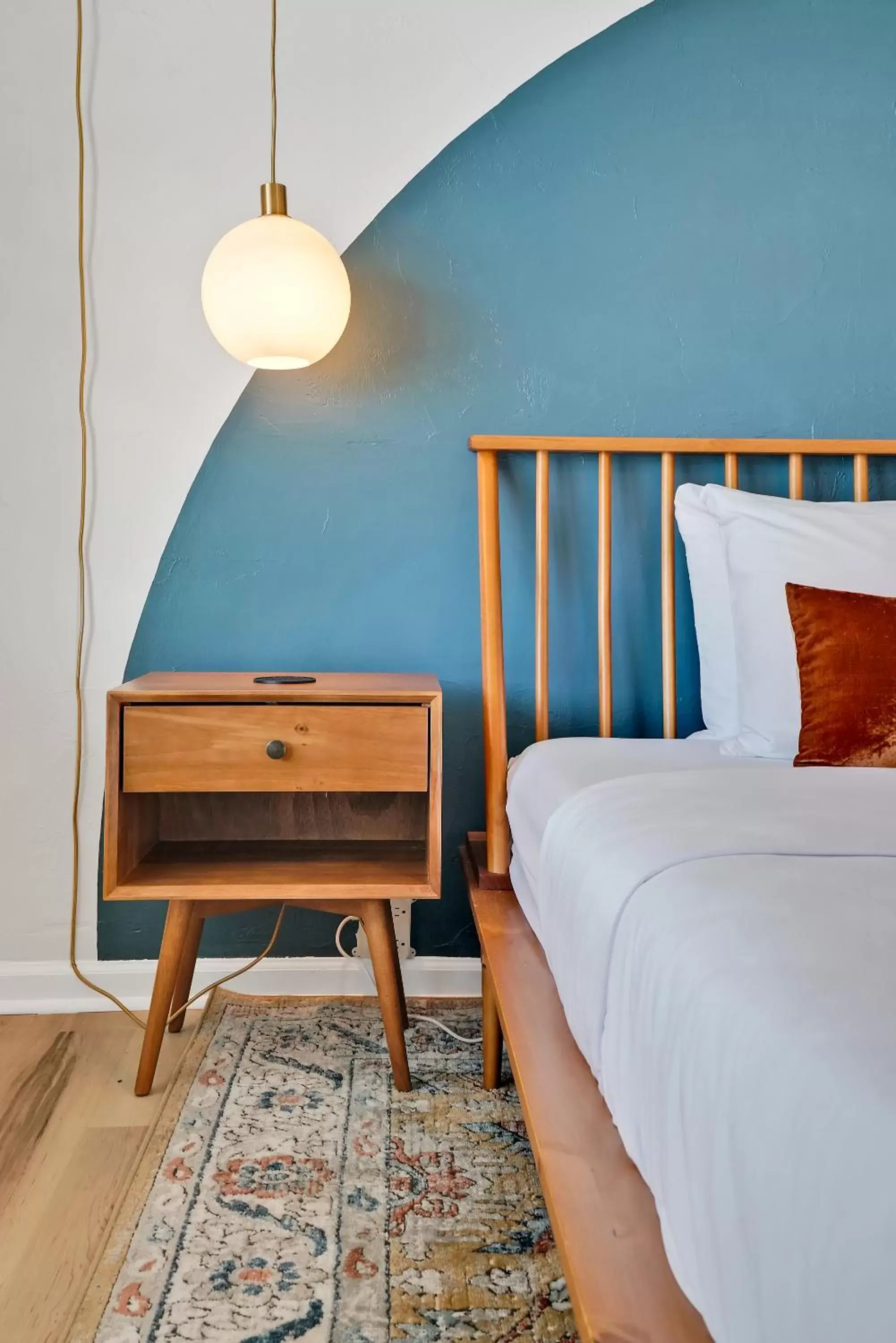 Bed in The Starlite Inn Bed in The Starlite Inn