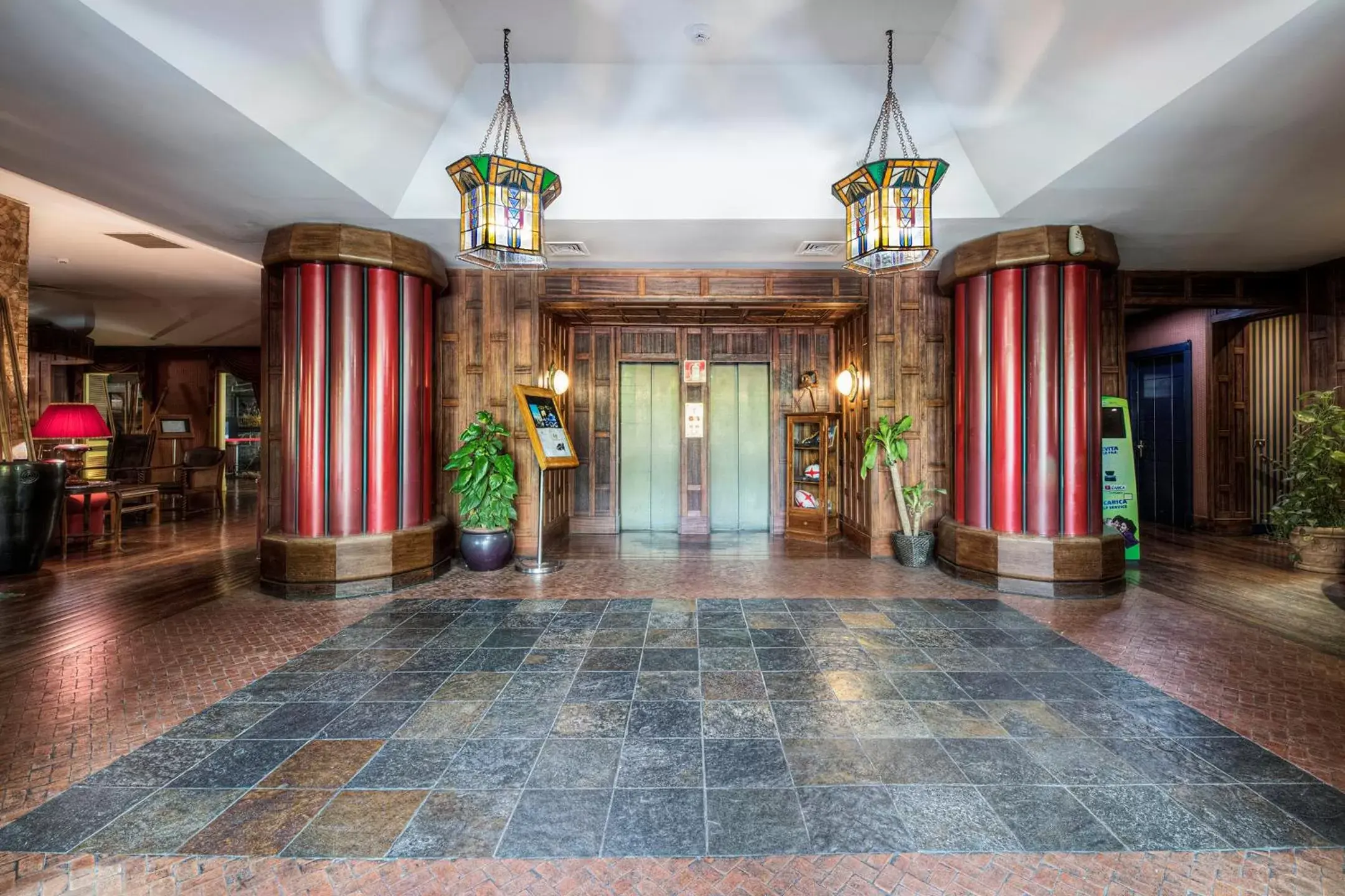 Lobby/Reception in Grand Hotel Colony