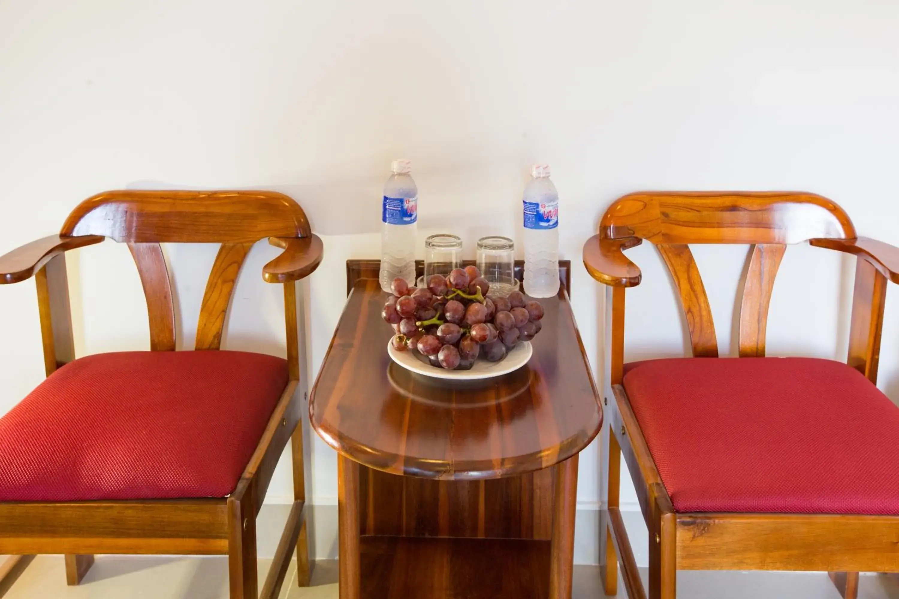 Food and drinks, Seating Area in Quynh Chau Homestay Hội An