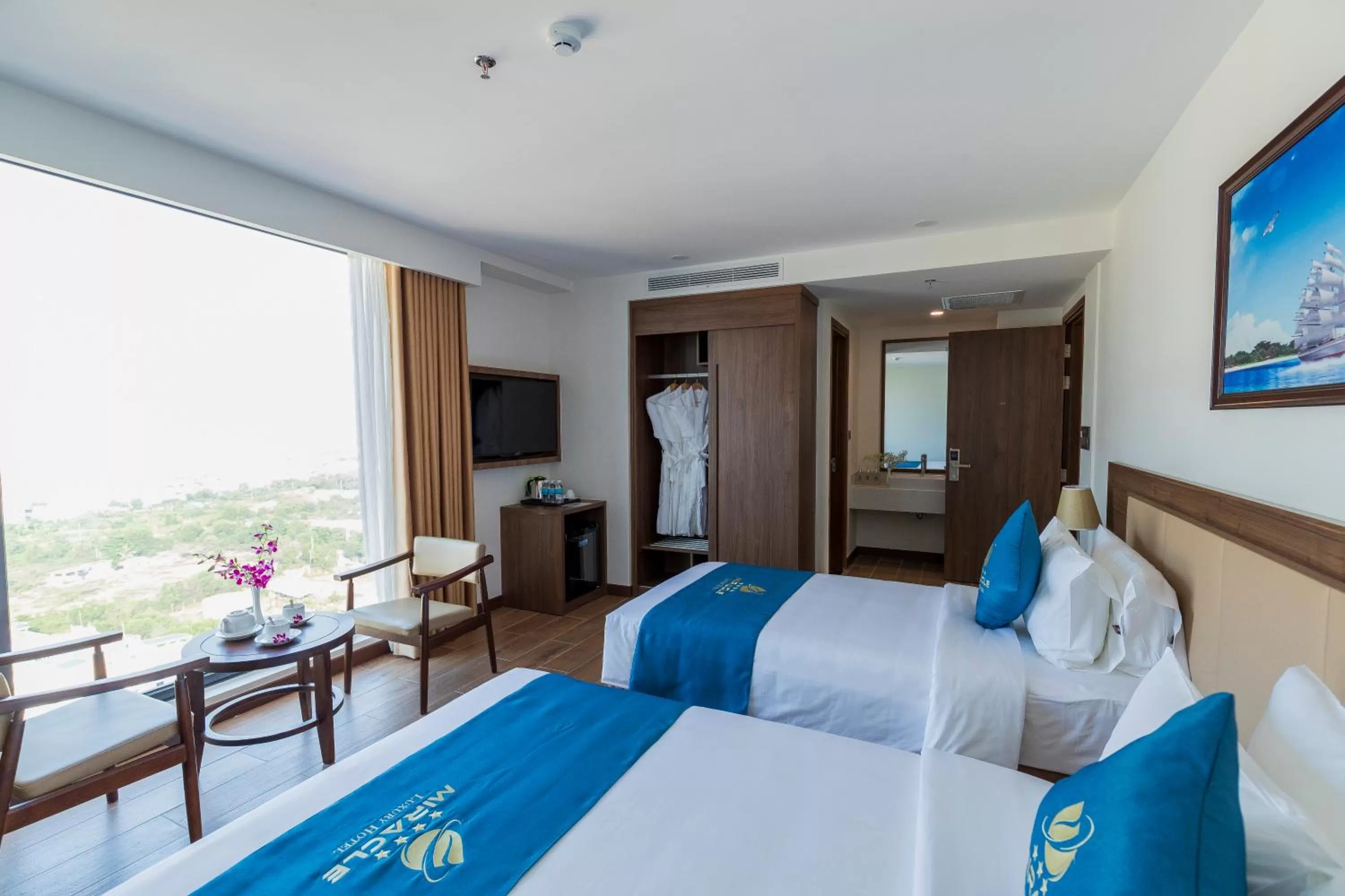 Bedroom, Bed in Miracle Luxury Nha Trang