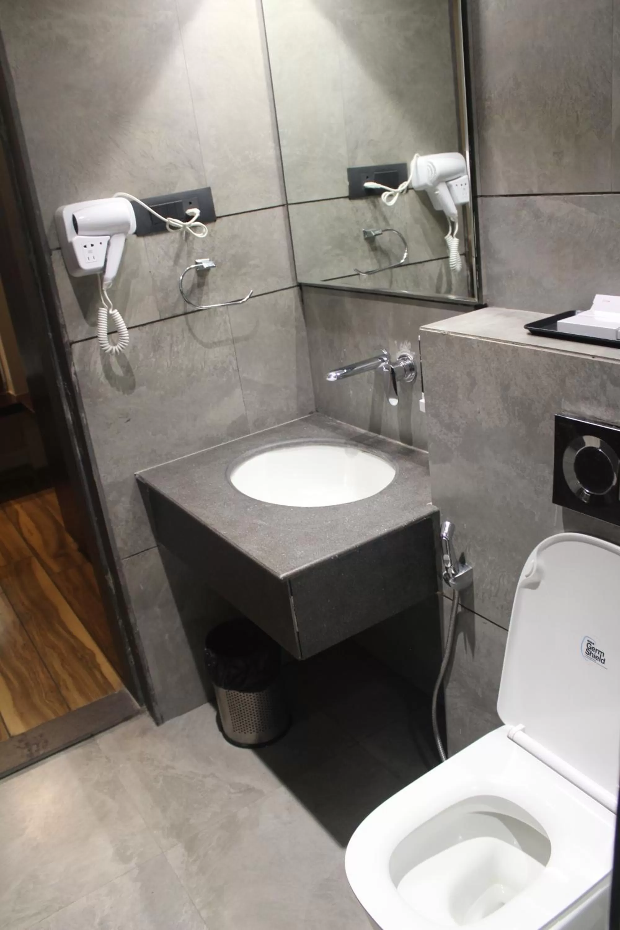 Bathroom in Hotel Rudra Royals