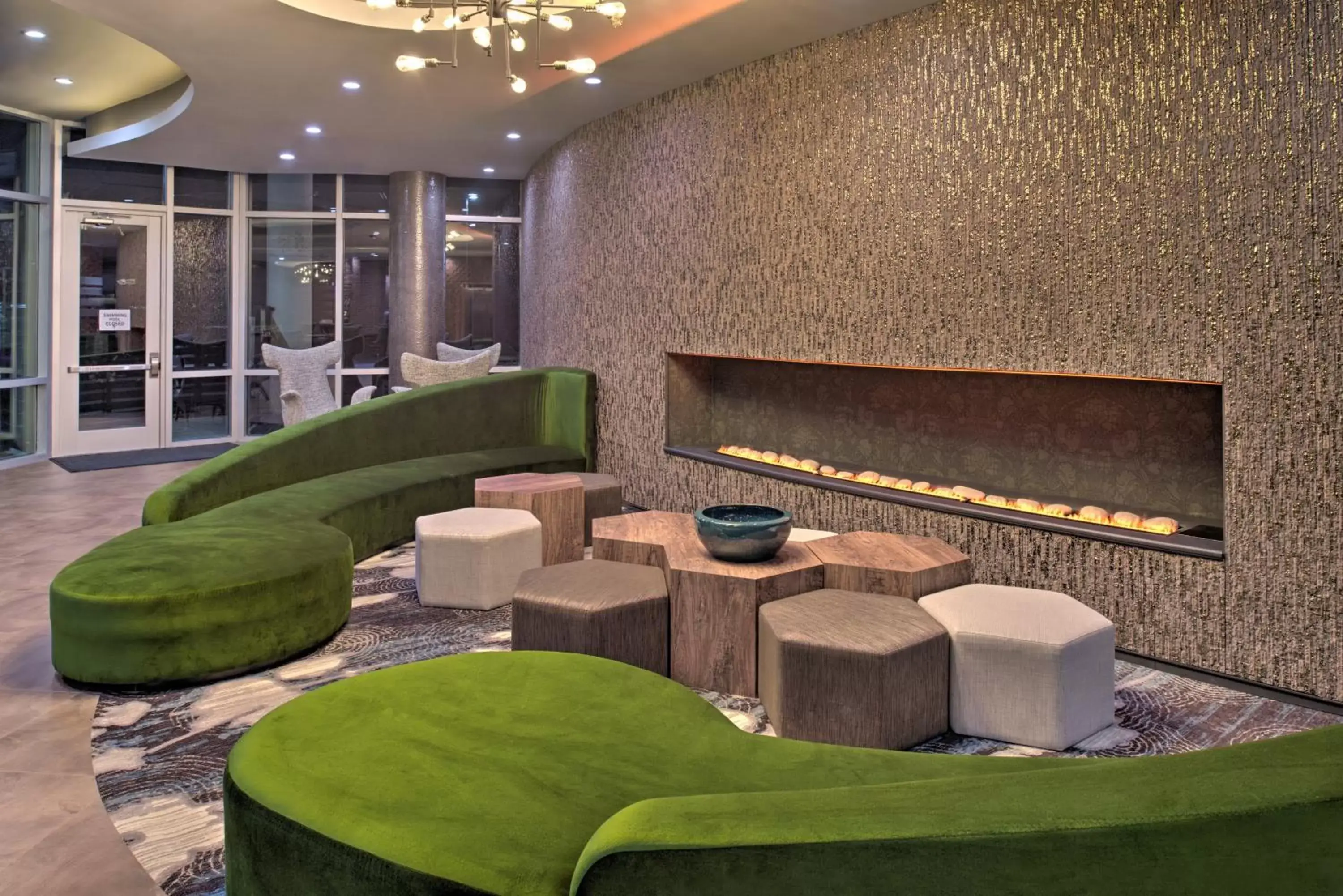 Property building, Lounge/Bar in Hotel Indigo - Frisco, an IHG Hotel