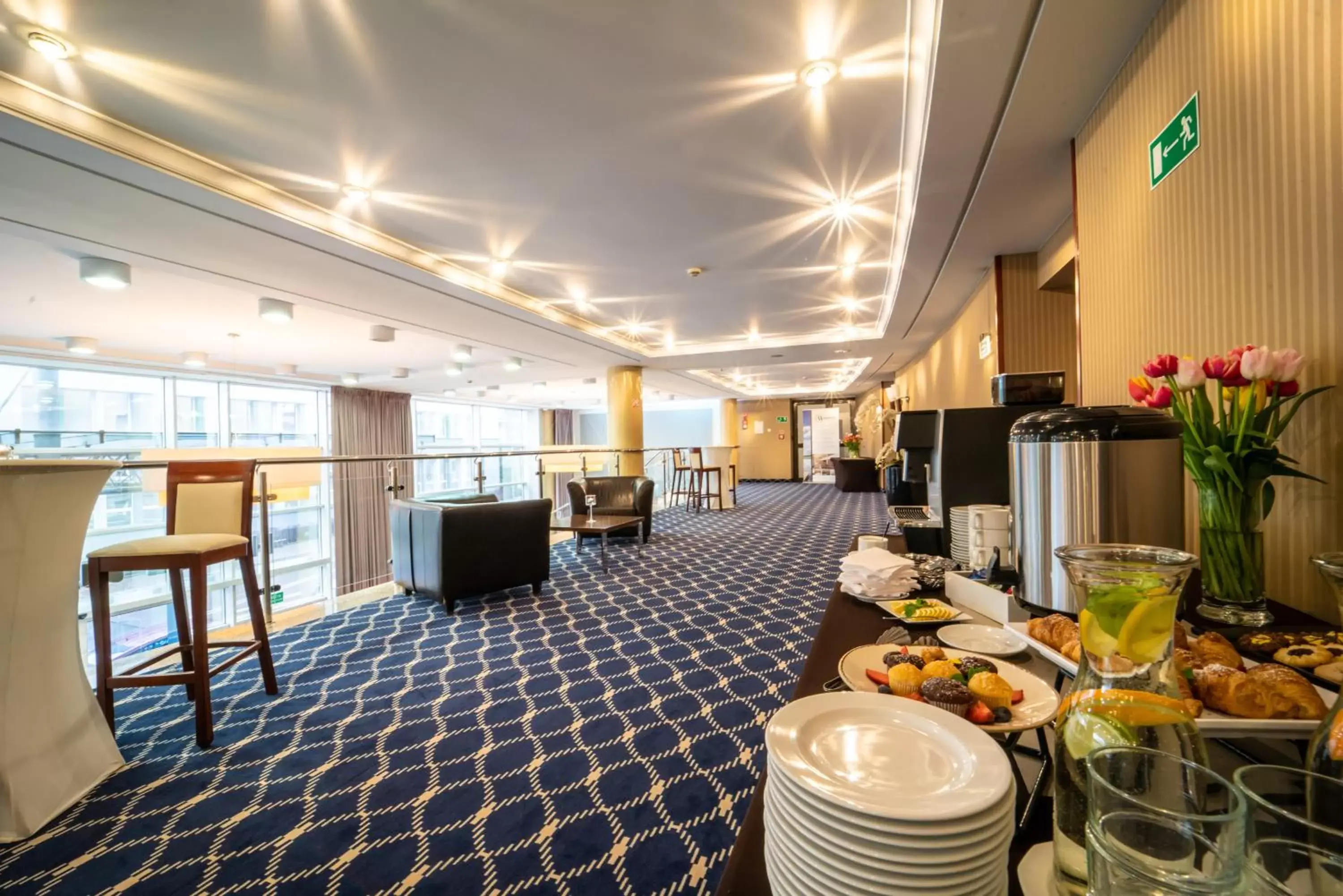 Meeting/conference room, Restaurant/Places to Eat in Warmiński Hotel & Conference