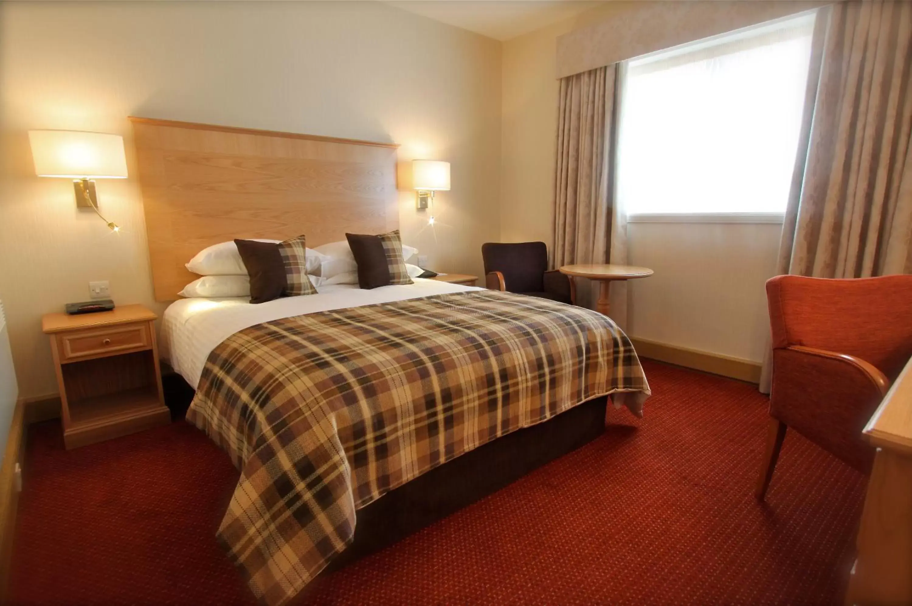 Bed in Atholl Hotel