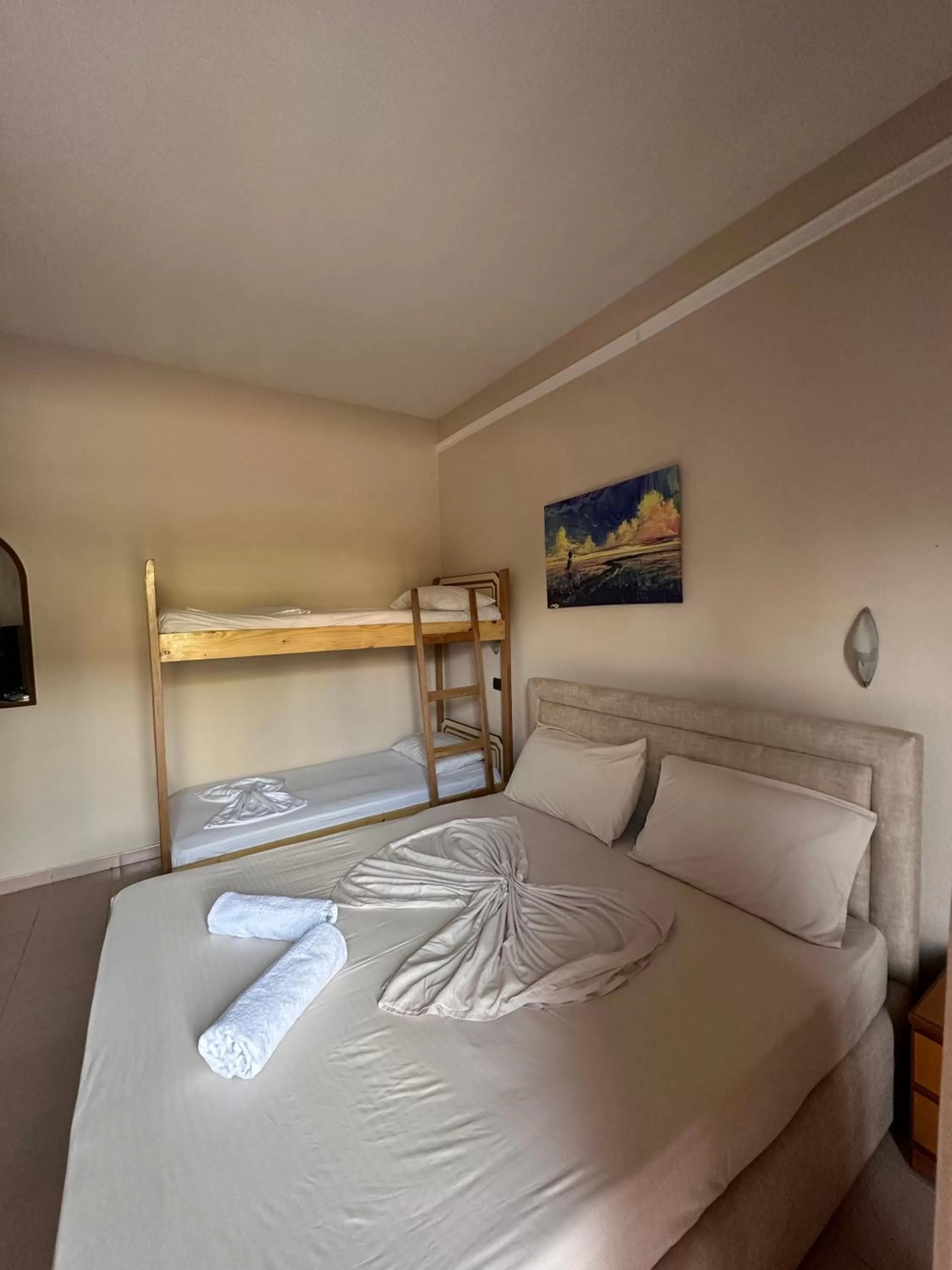 Bedroom, Bed in Seashell Beach Rooms