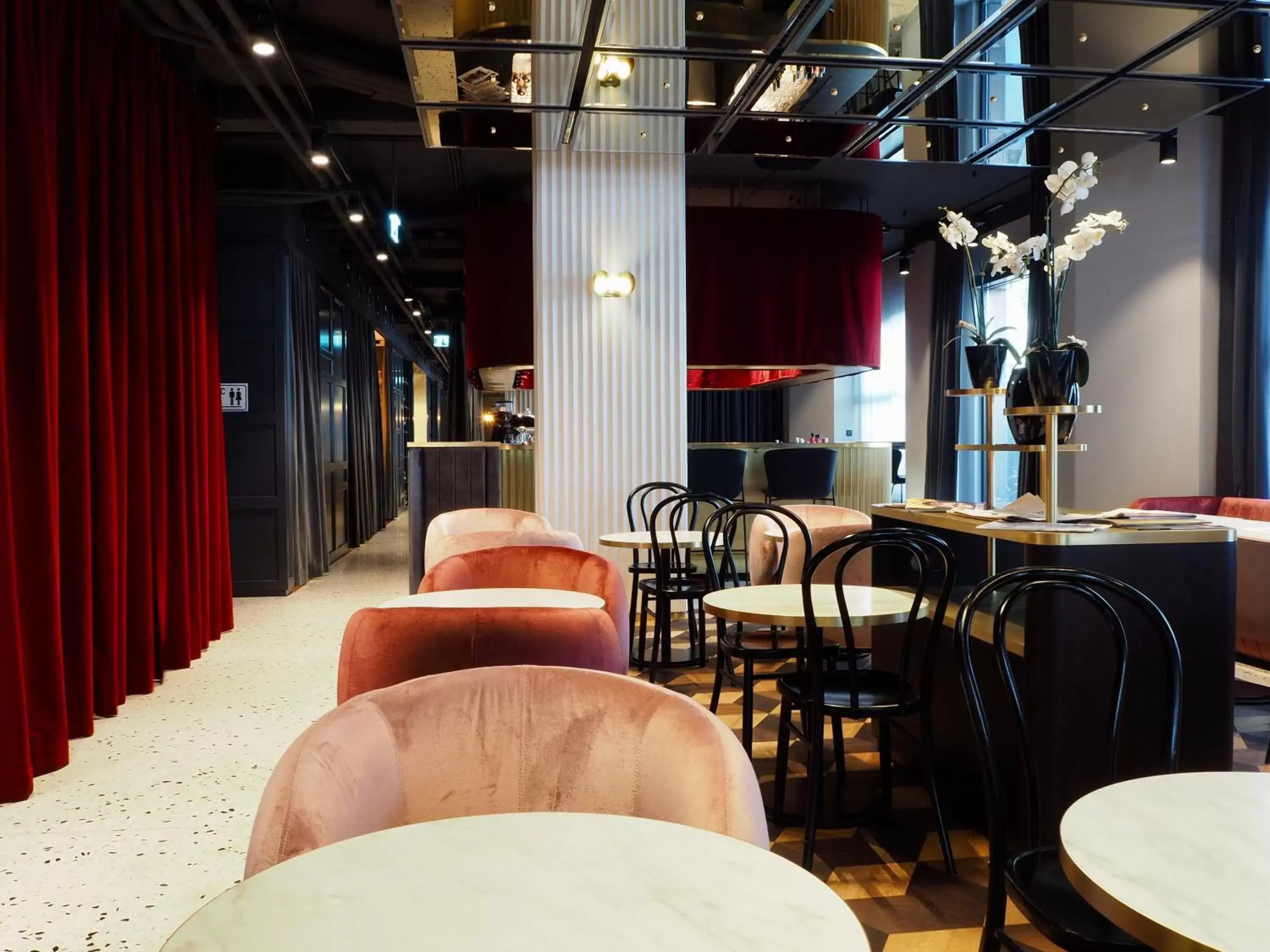 Restaurant/places to eat, Lounge/Bar in Hotel Am Konzerthaus Vienna - MGallery