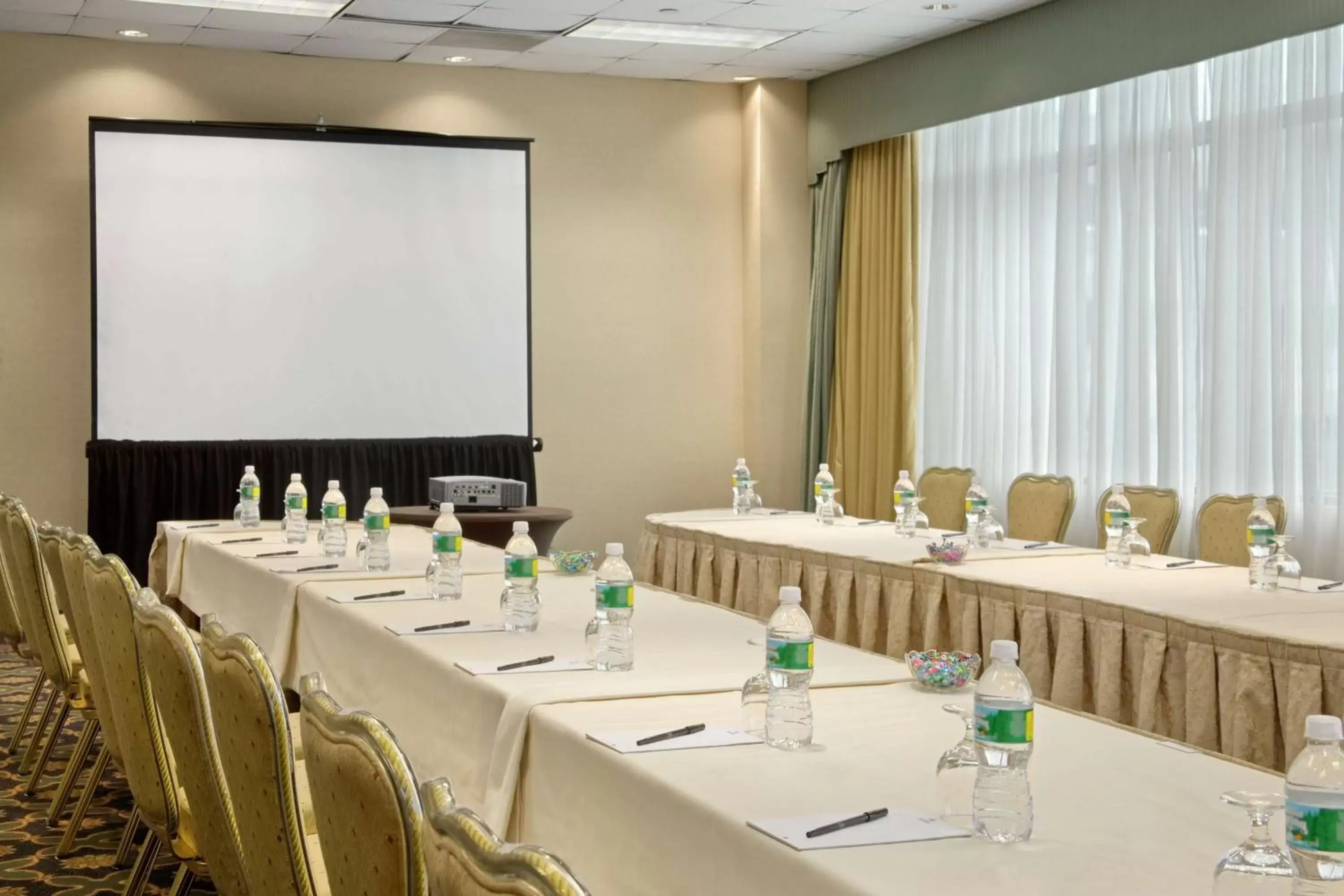Meeting/conference room, Business Area/Conference Room in Hilton East Brunswick