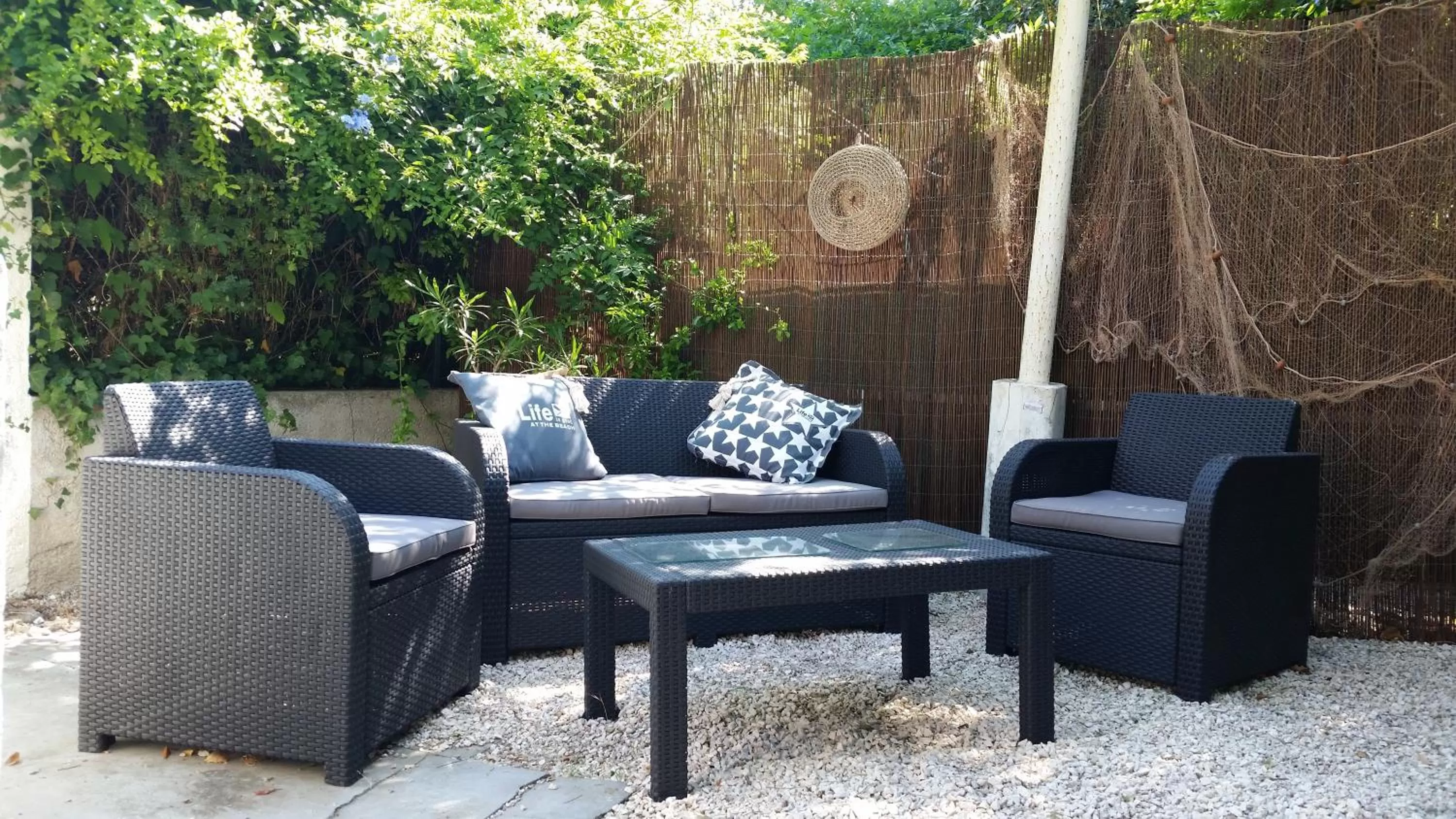 Patio, Seating Area in Chez Louis