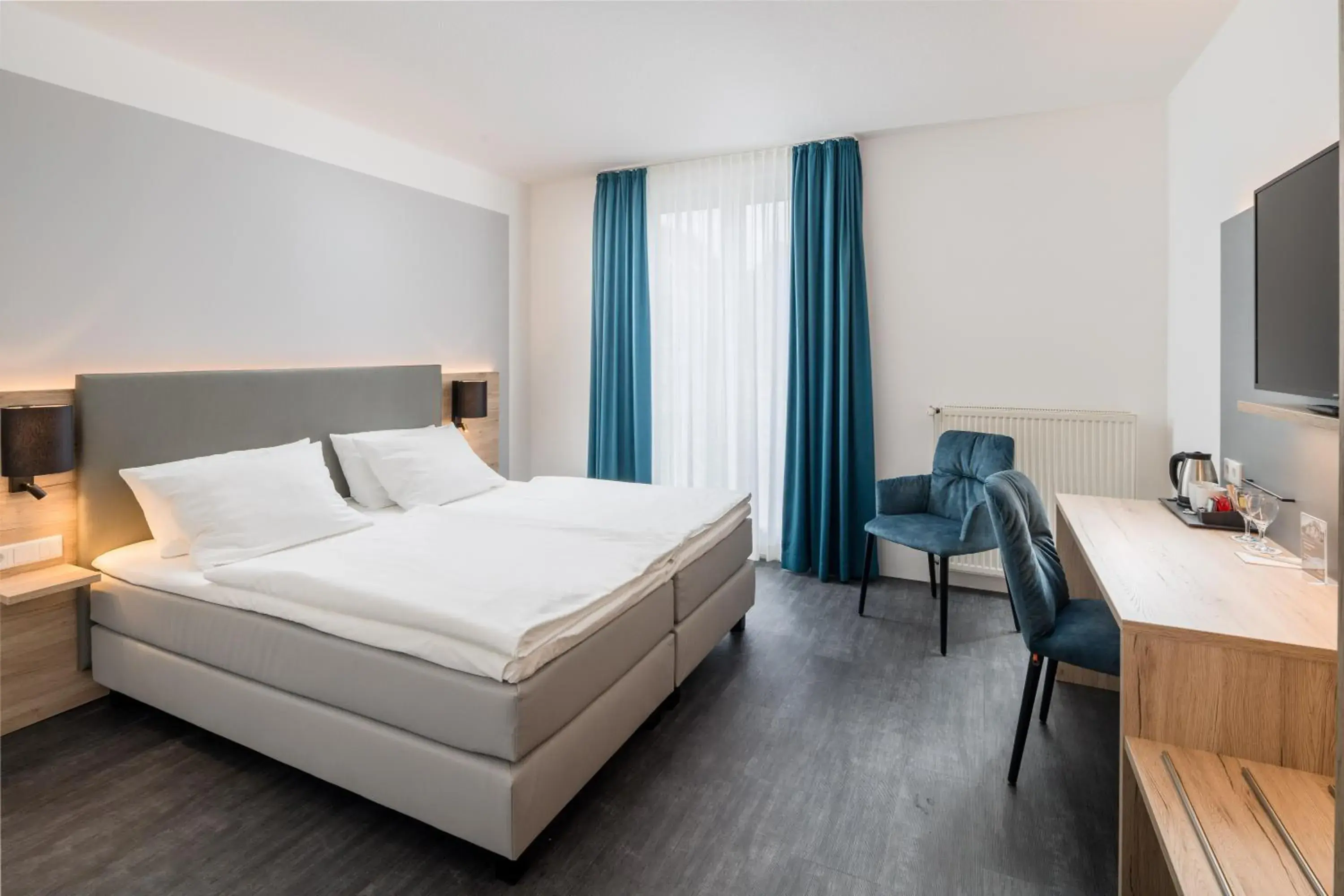 Photo of the whole room, Bed in Best Western Hotel Lippstadt