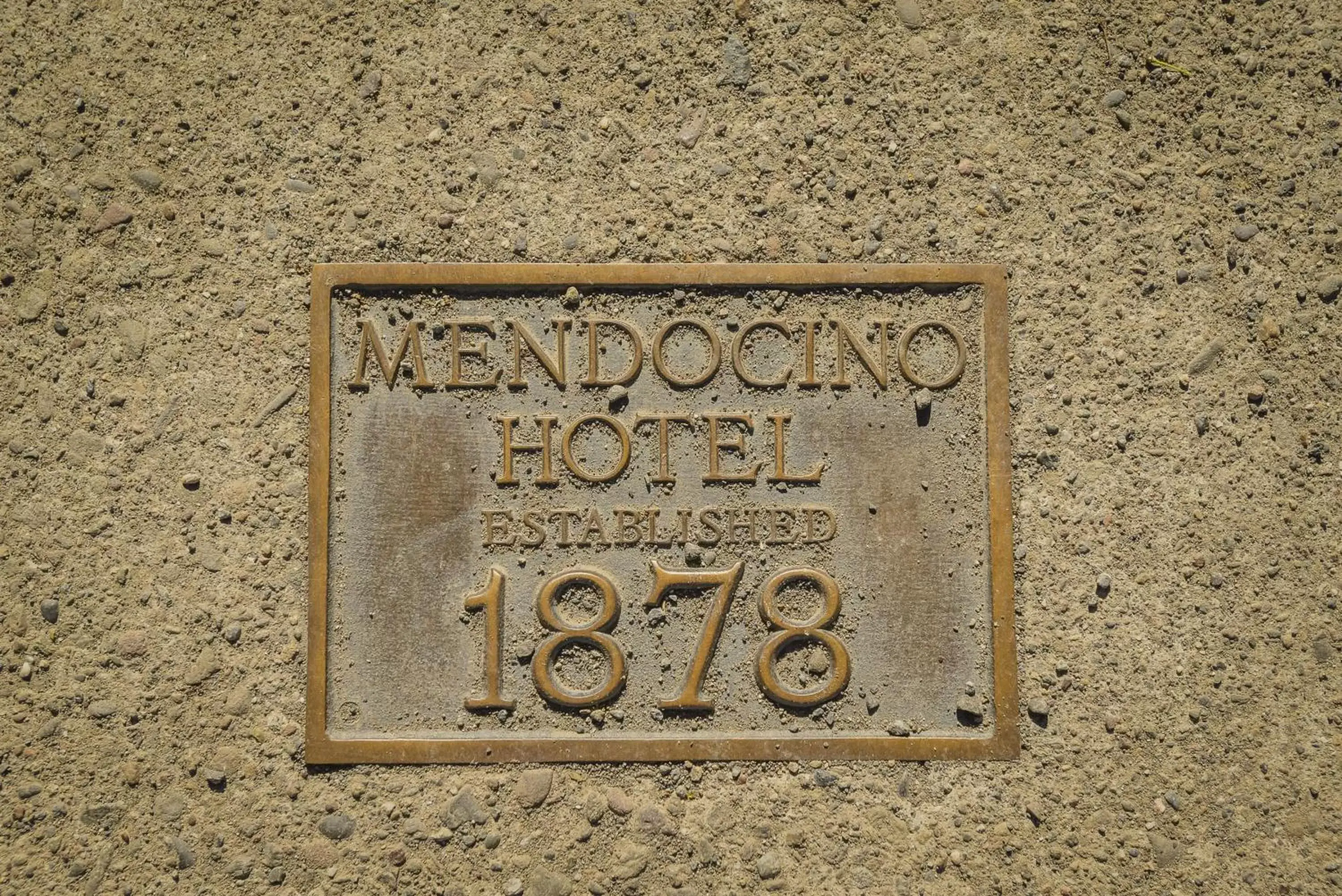 Day in Mendocino Hotel & Garden