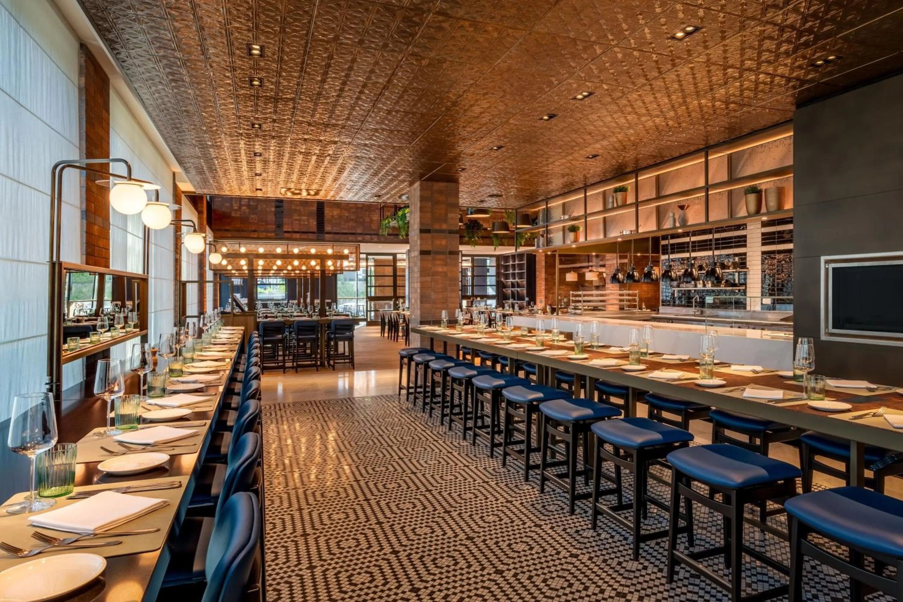 Restaurant/places to eat in Munich Marriott Hotel City West