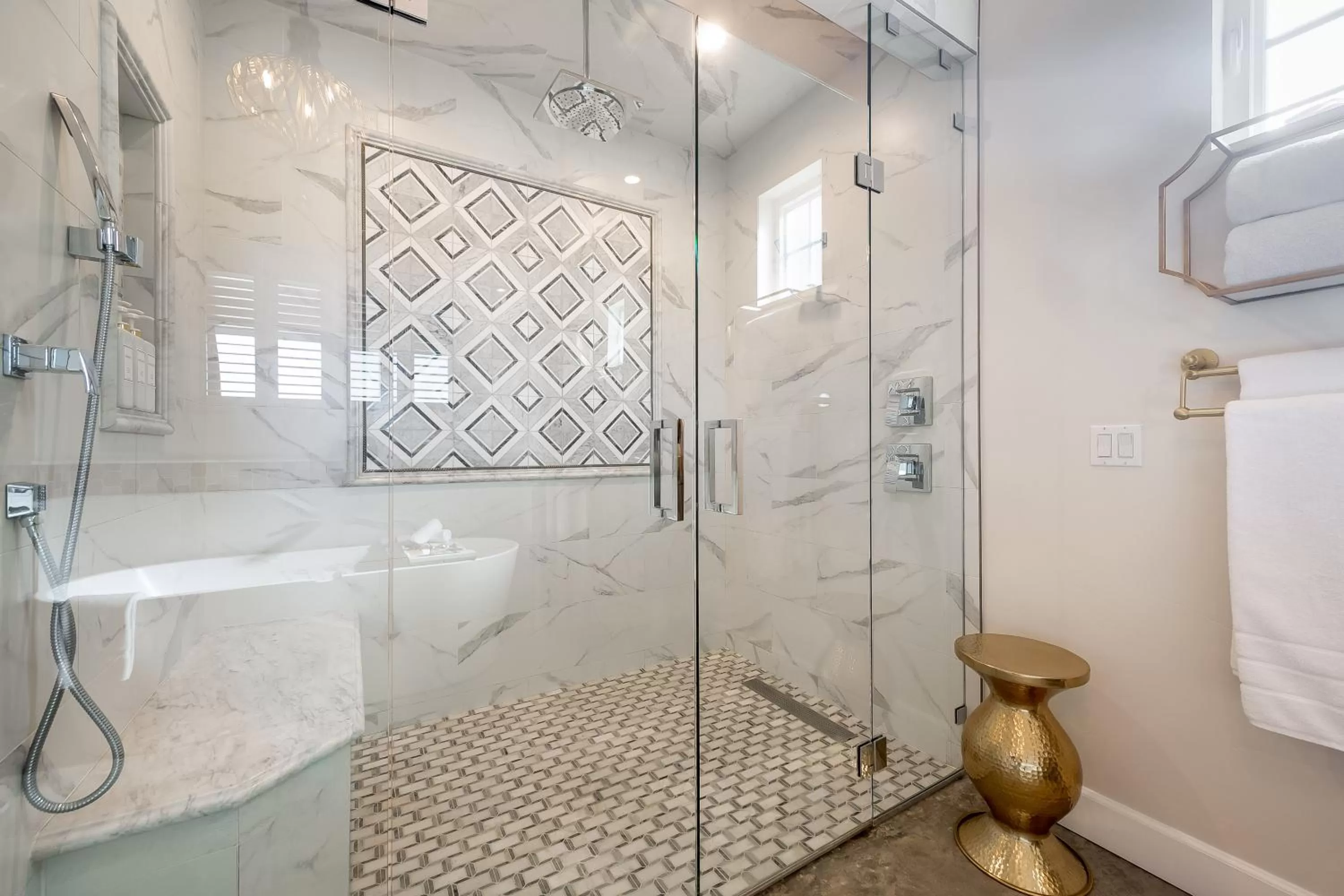 Shower in Domaine Chardonnay