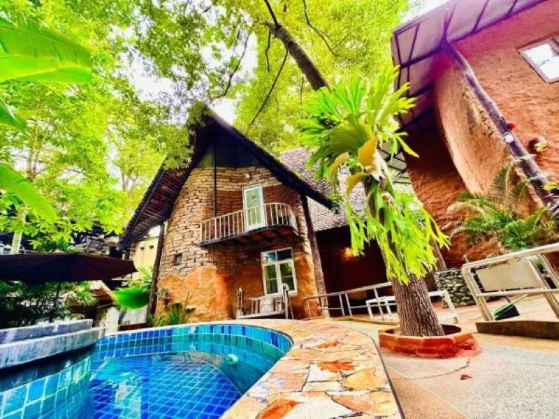 Bungalow in Hern Lhin Natural Resort