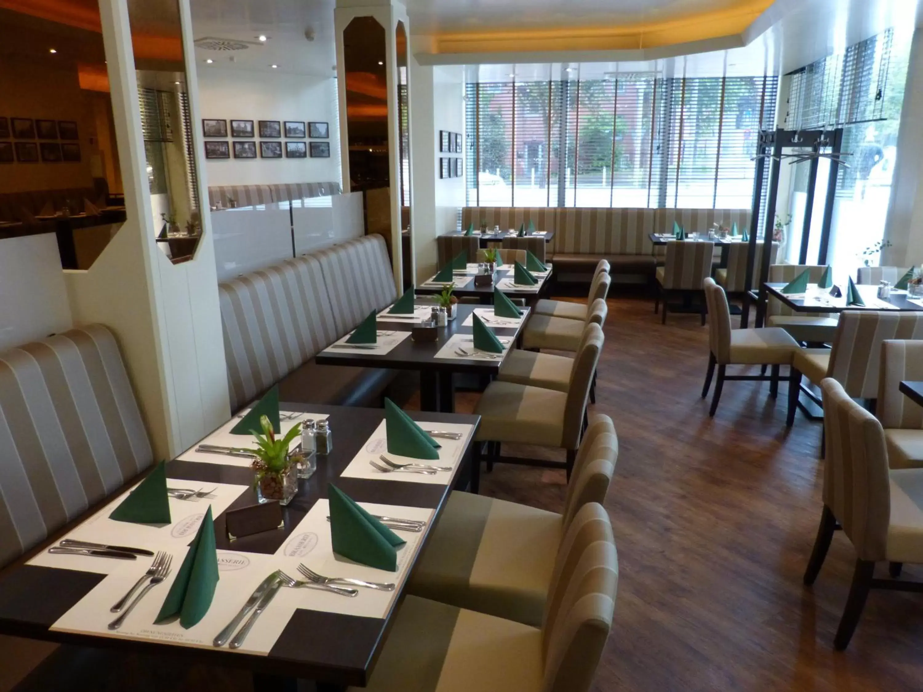 Restaurant/Places to Eat in Hotel Panorama Hamburg-Harburg