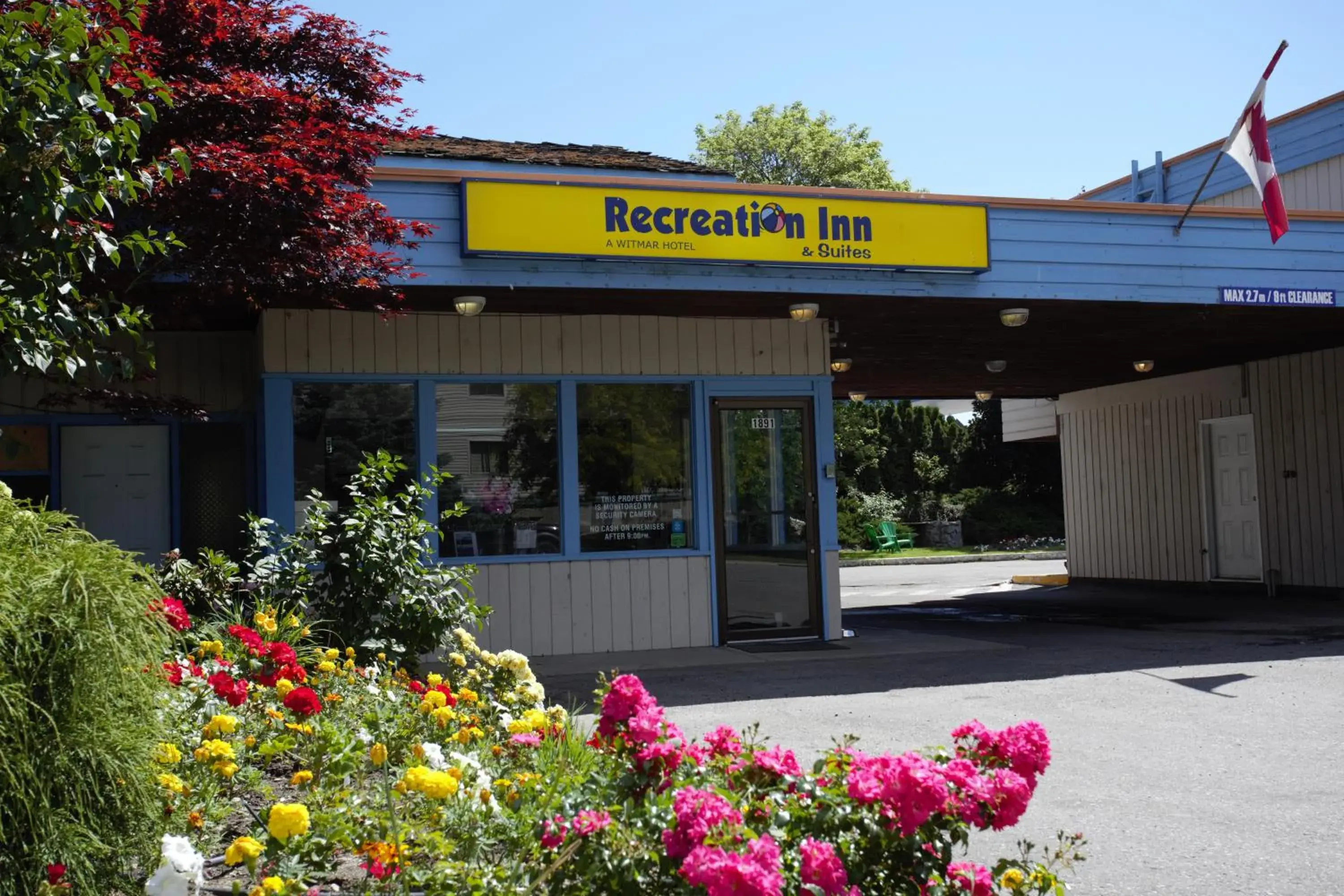 Facade/entrance, Property Building in Recreation Inn and Suites