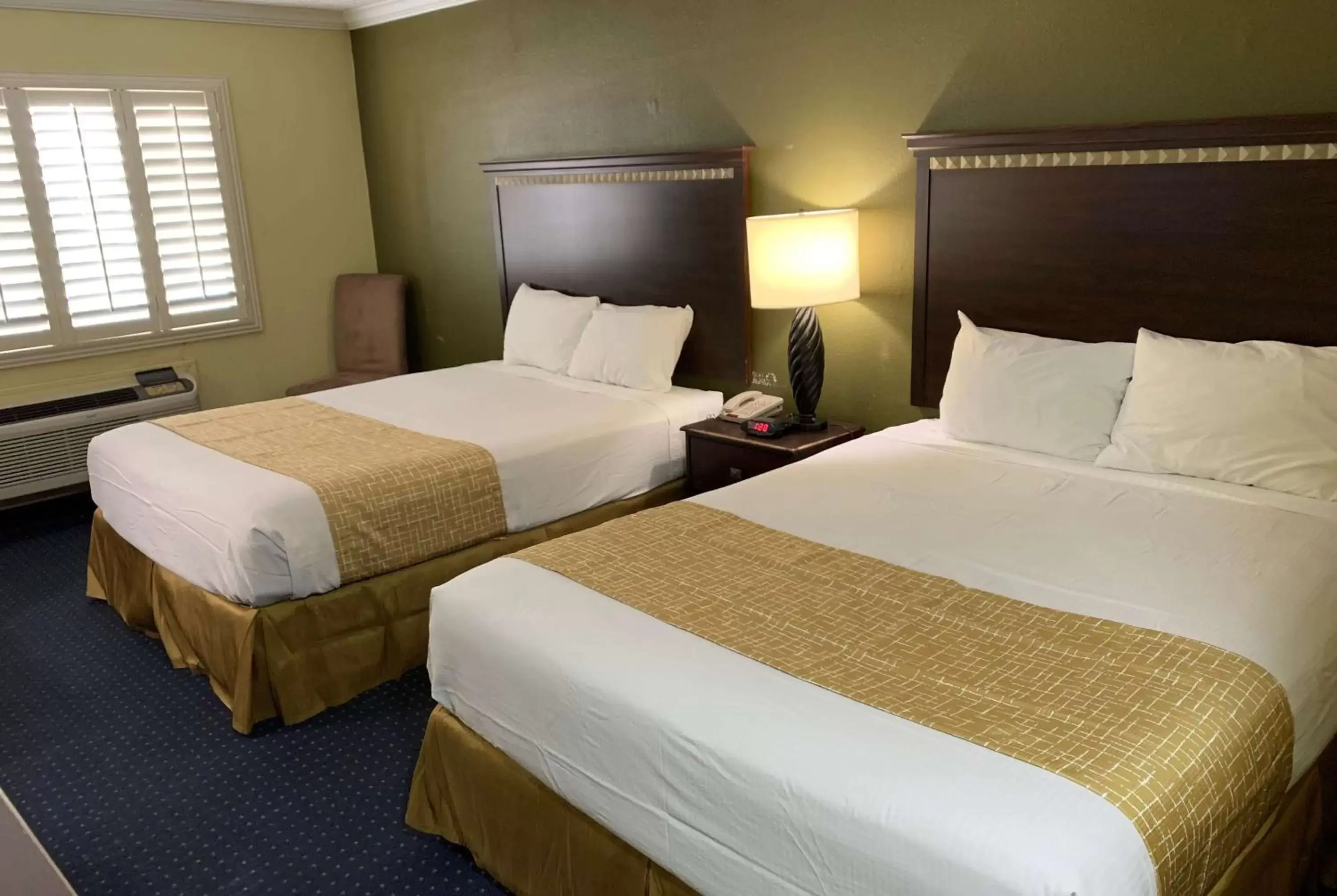 Photo of the whole room, Bed in Travelodge by Wyndham Odessa