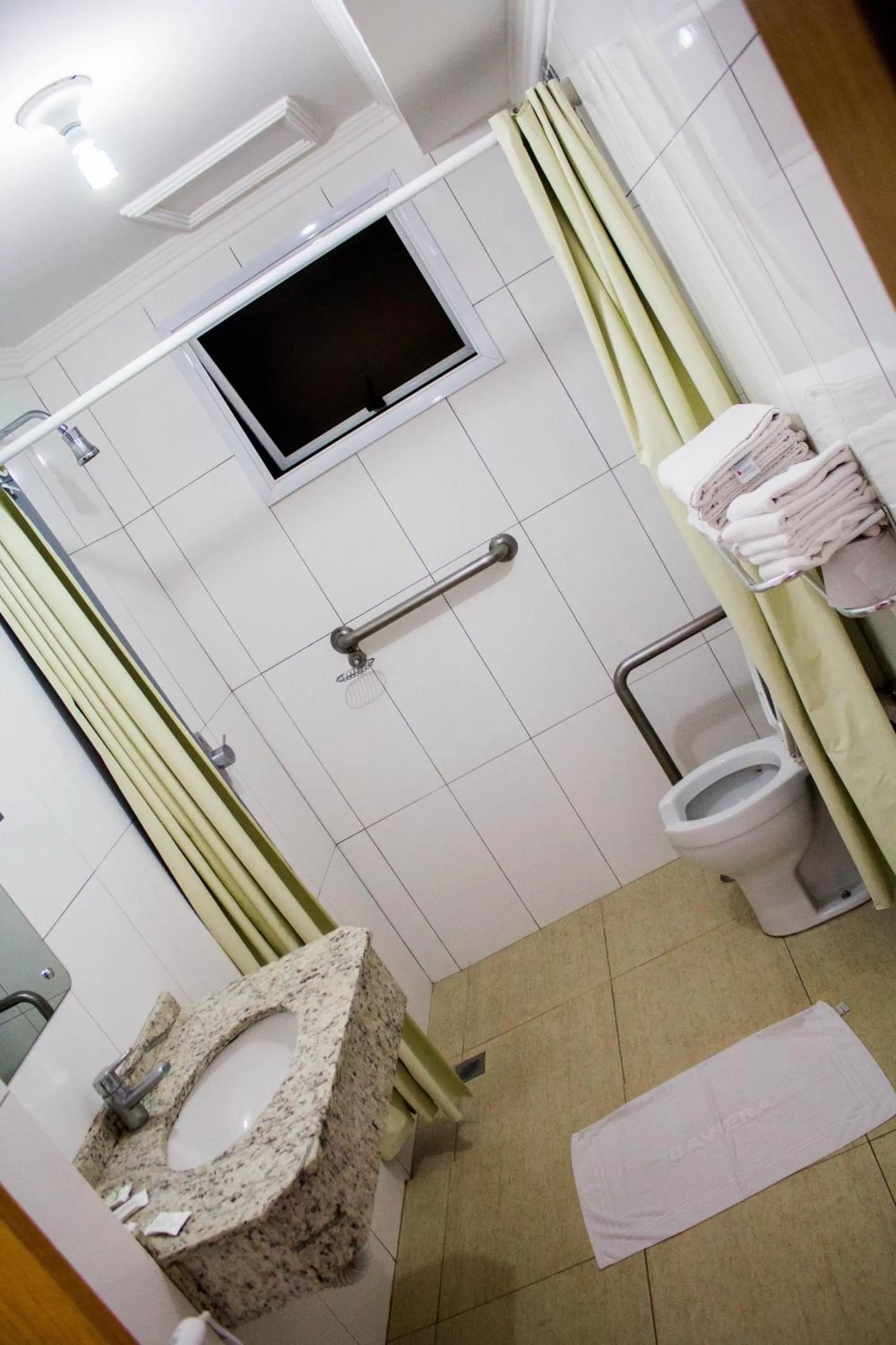 Bathroom in Hotel Baviera Iguassu