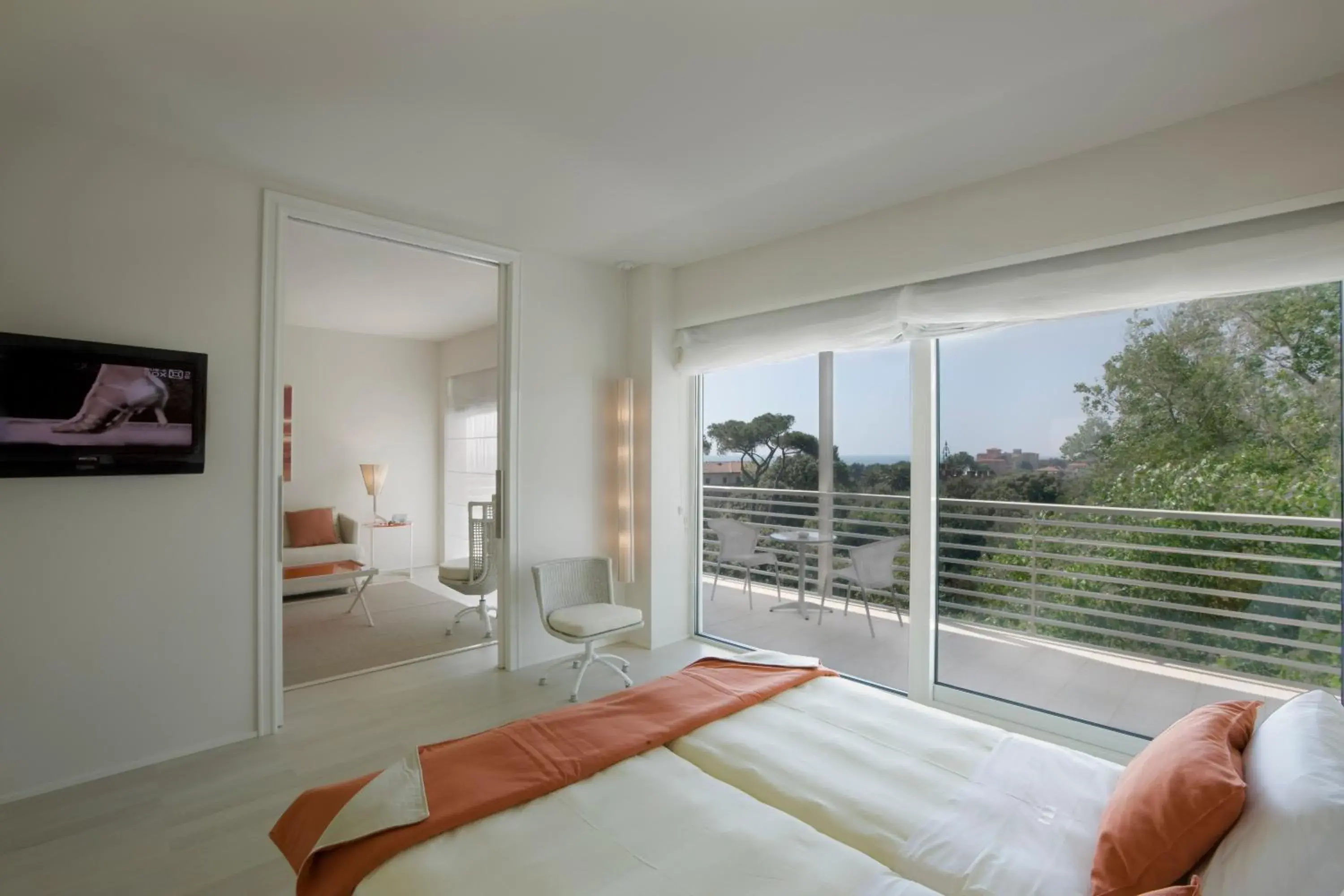 Junior Suite with Partial Sea View in Versilia Lido - UNA Esperienze