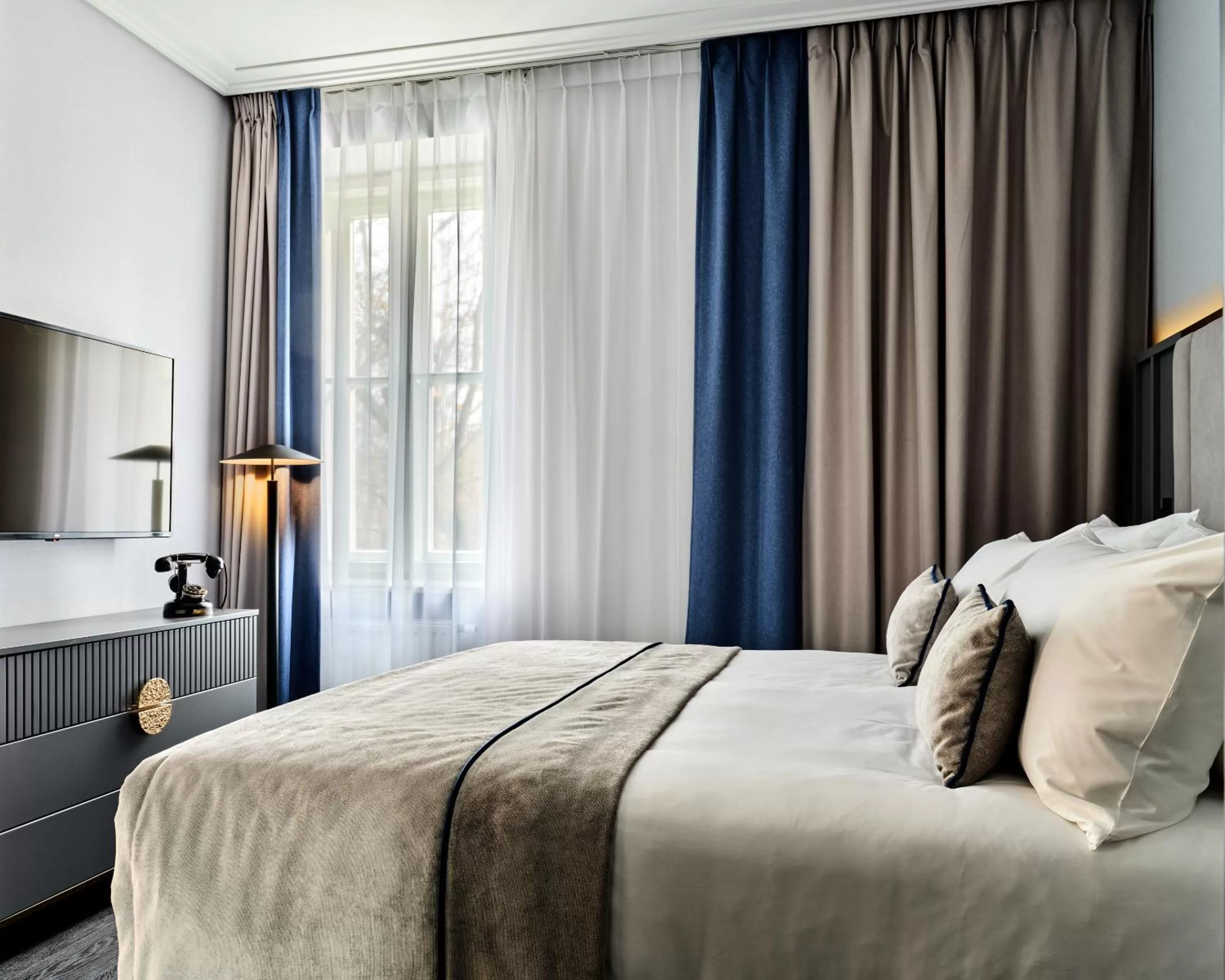 Bed in Garamond, a Tribute Portfolio Hotel, Krakow Old Town