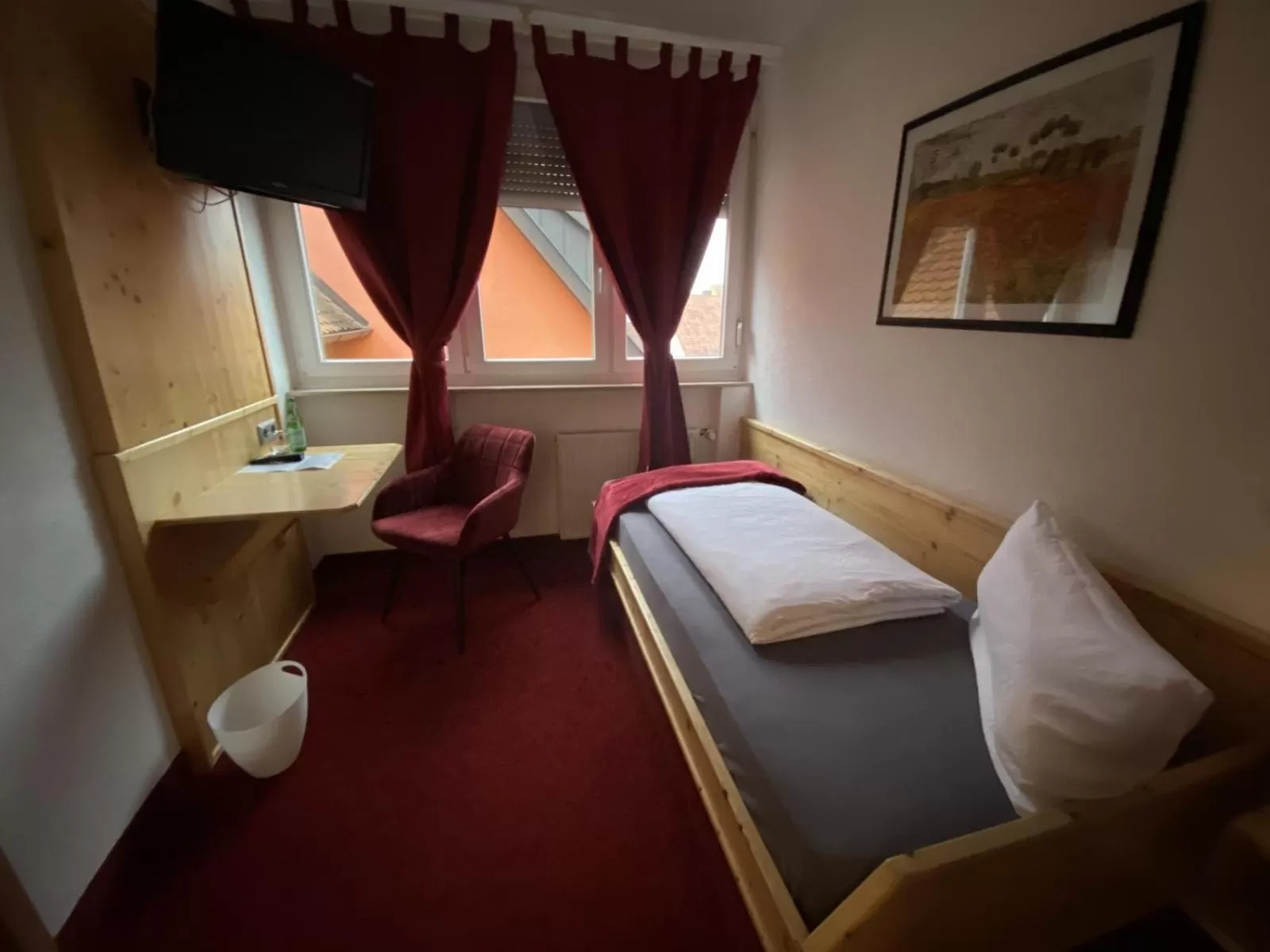 Bedroom, Bed in Hotel Wilder Mann