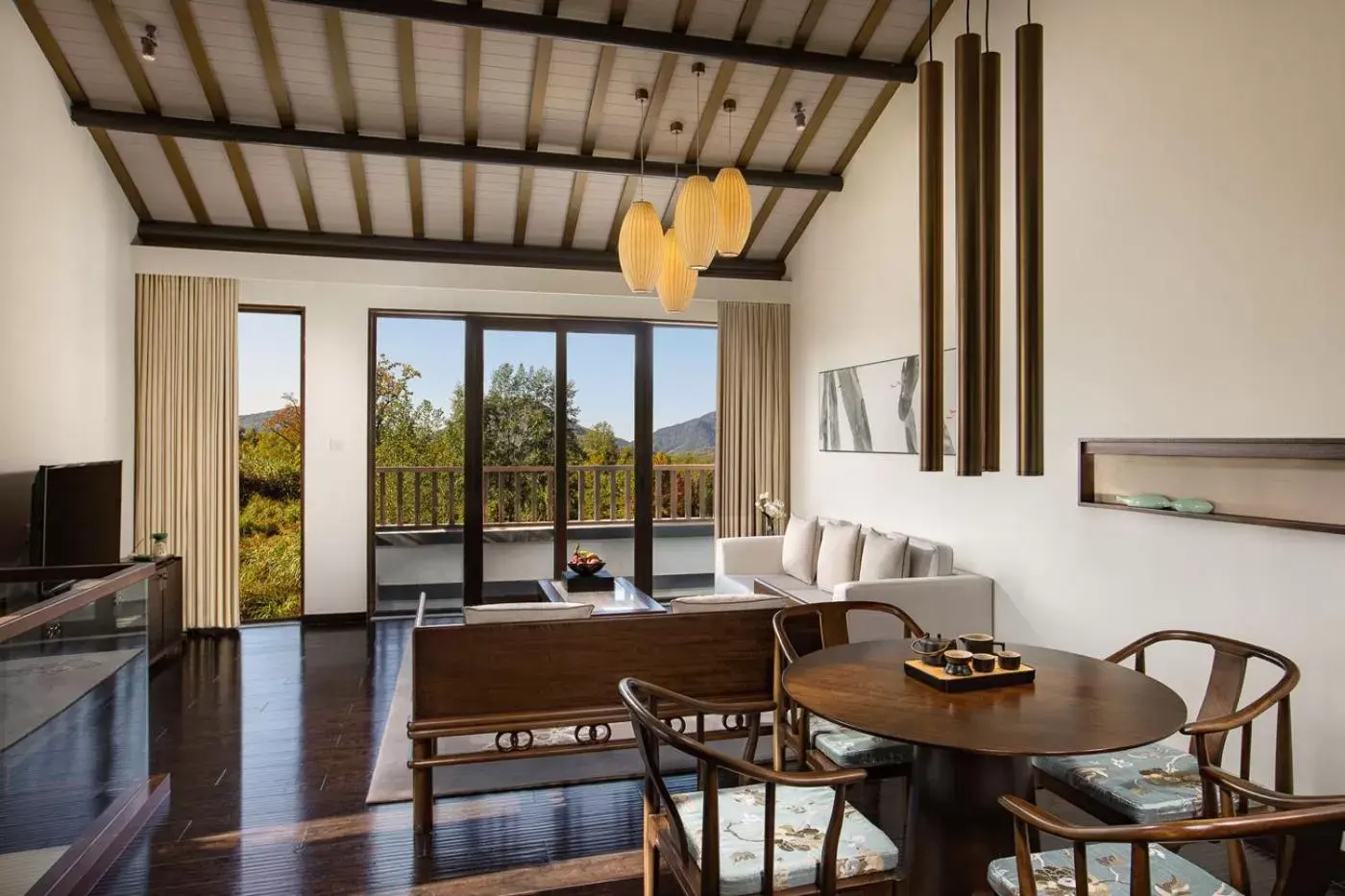 Hongcun Wellbeing Townhouse(Travel Photography, Welcome Fruits and Turndown Service) in Banyan Tree Hotel Huangshan-The Ancient Charm of Huizhou, a Paradise Hongcun Wellbeing Townhouse(Travel Photography, Welcome Fruits and Turndown Service) in Banyan Tree Hotel Huangshan-The Ancient Charm of Huizhou, a Paradise