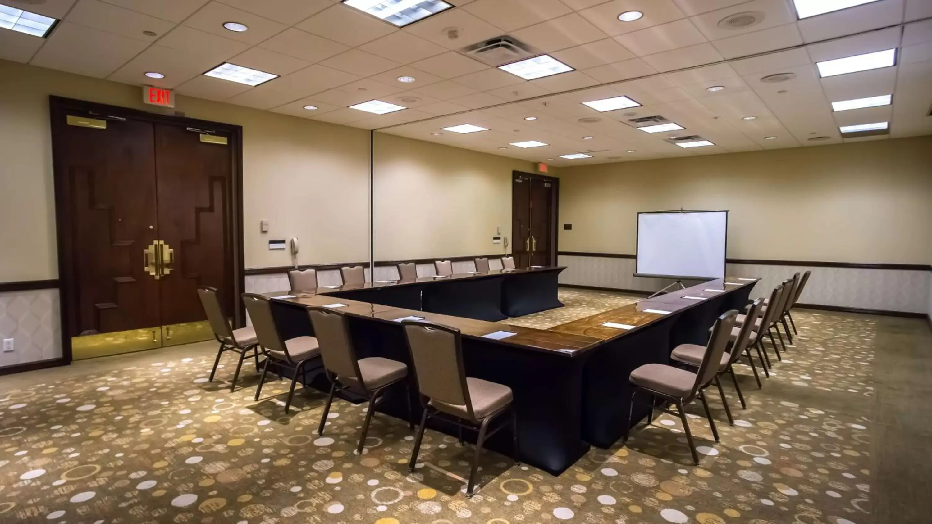 Meeting/conference room in Embassy Suites by Hilton Tampa Airport Westshore