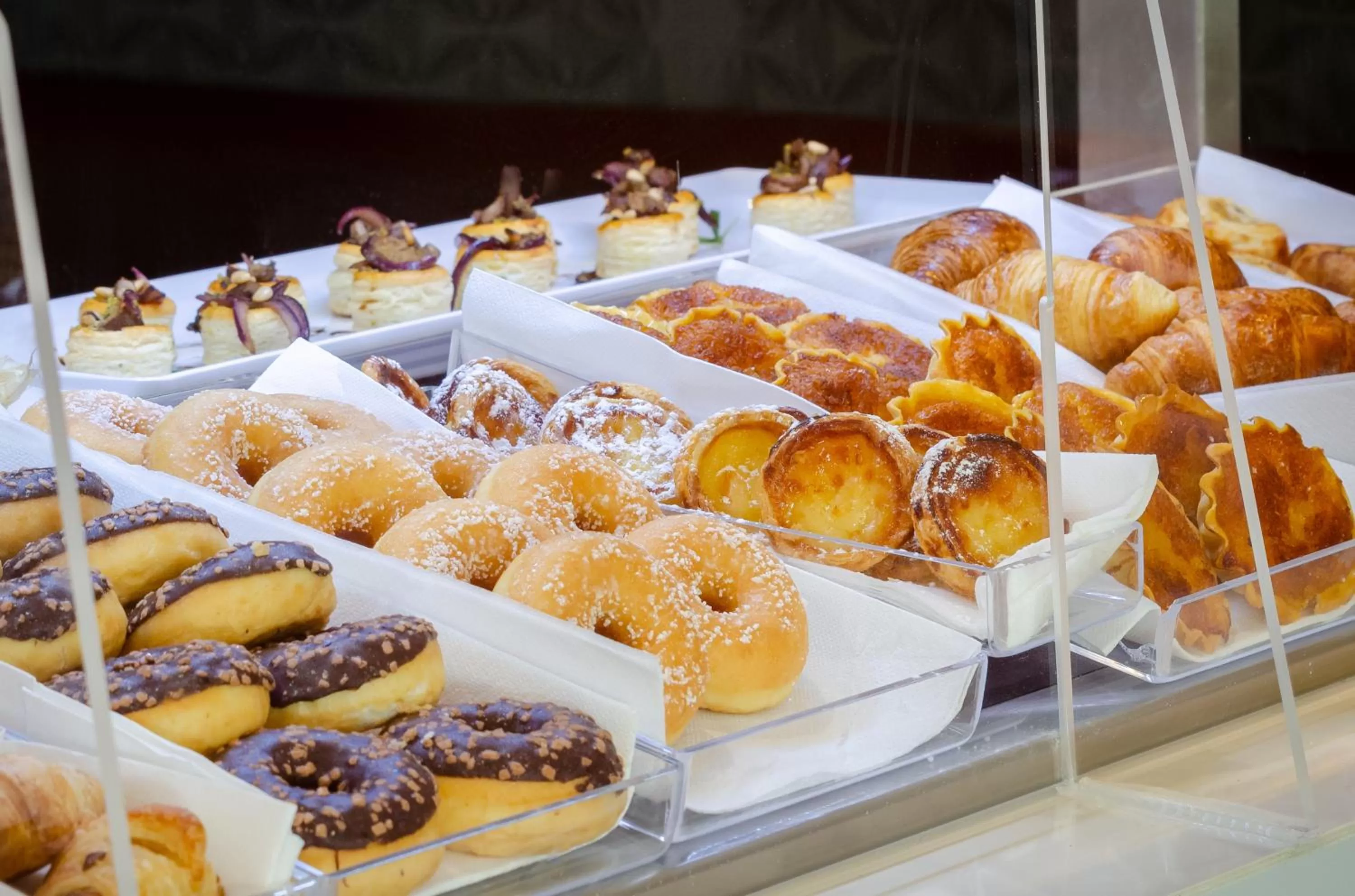 Food and drinks in Hotel Santa Justa