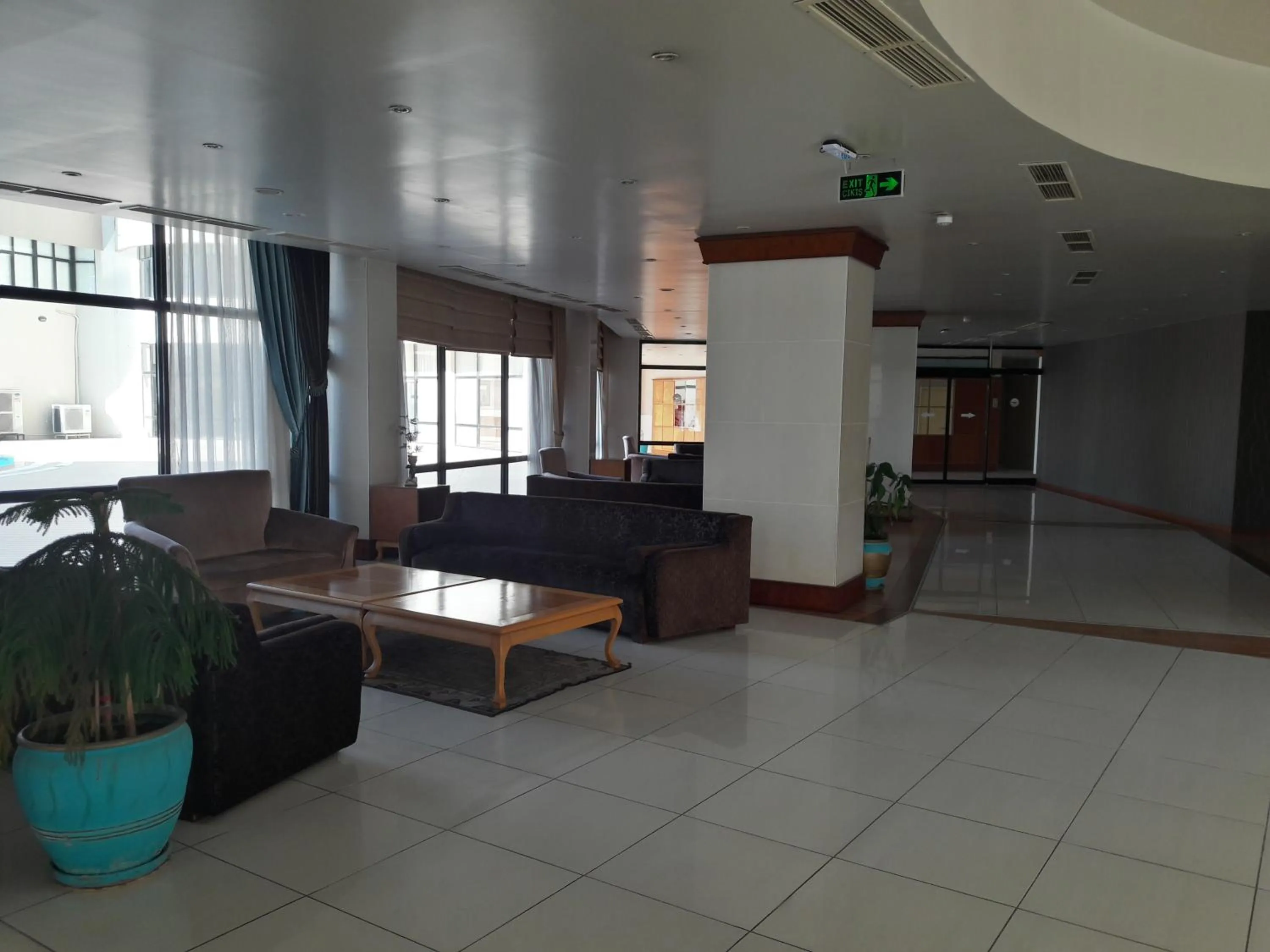 Lobby or reception in Cender Hotel