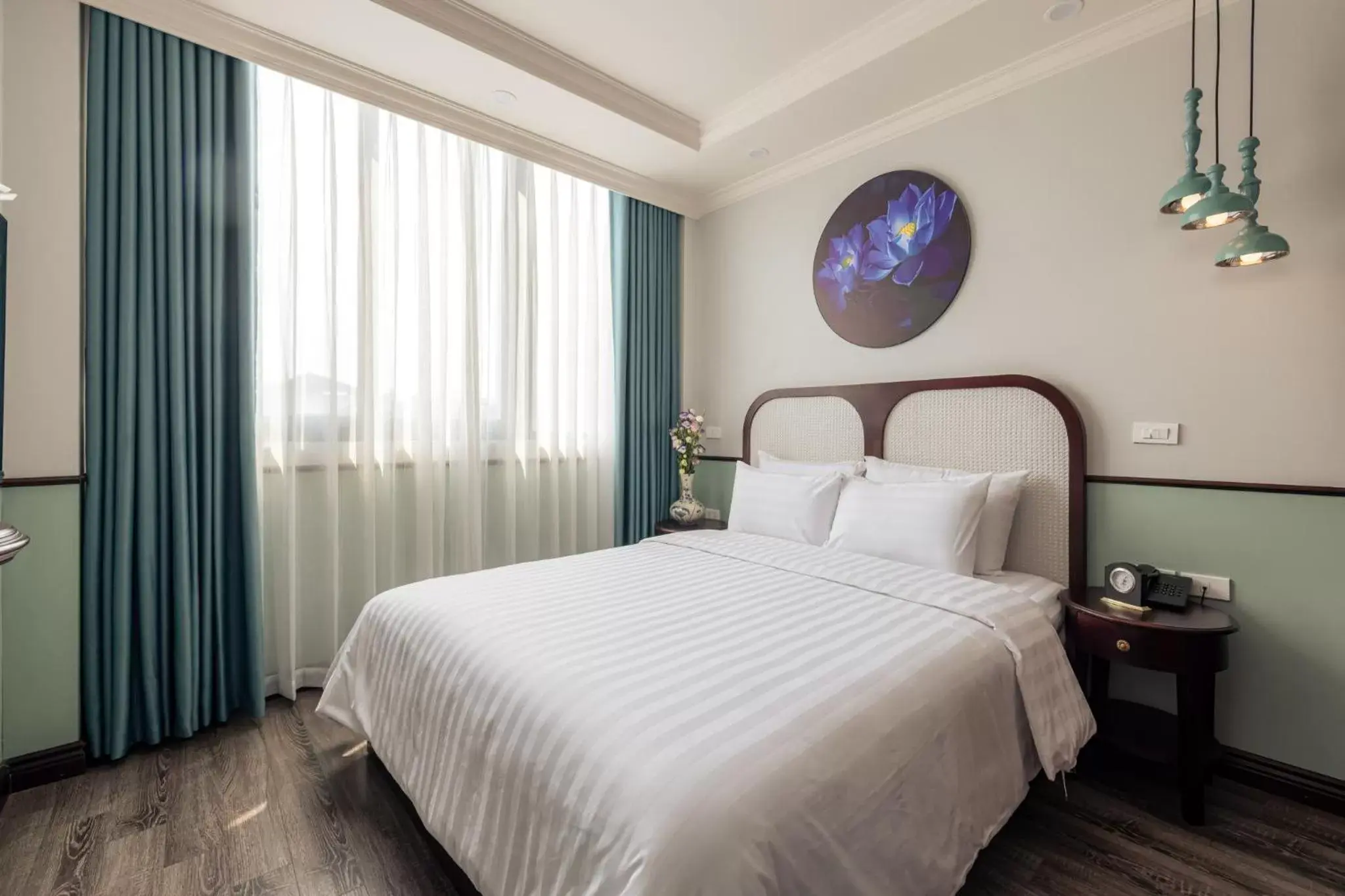 Bedroom, Bed in Hanoi Golden Lotus Aman Hotel Bedroom, Bed in Hanoi Golden Lotus Aman Hotel