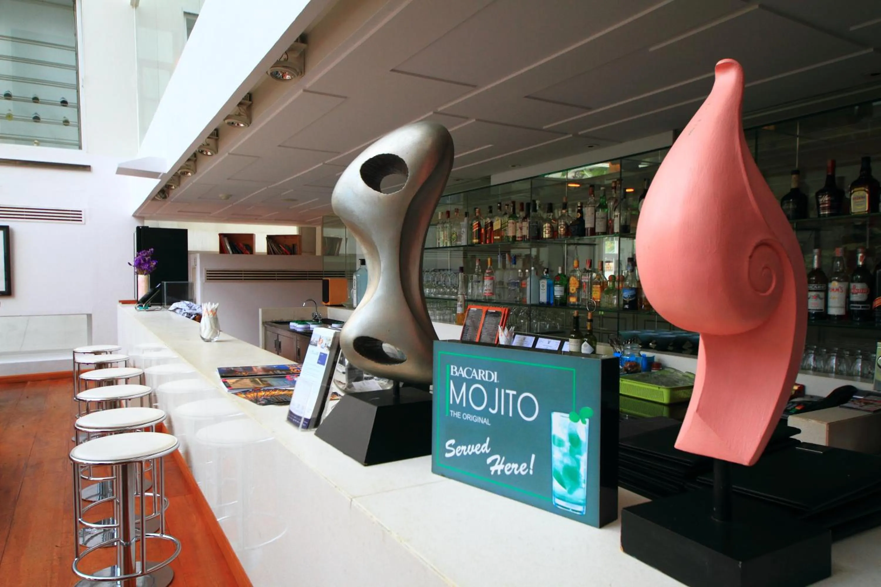 Lounge or bar in Le Fenix Sukhumvit 11 Bangkok