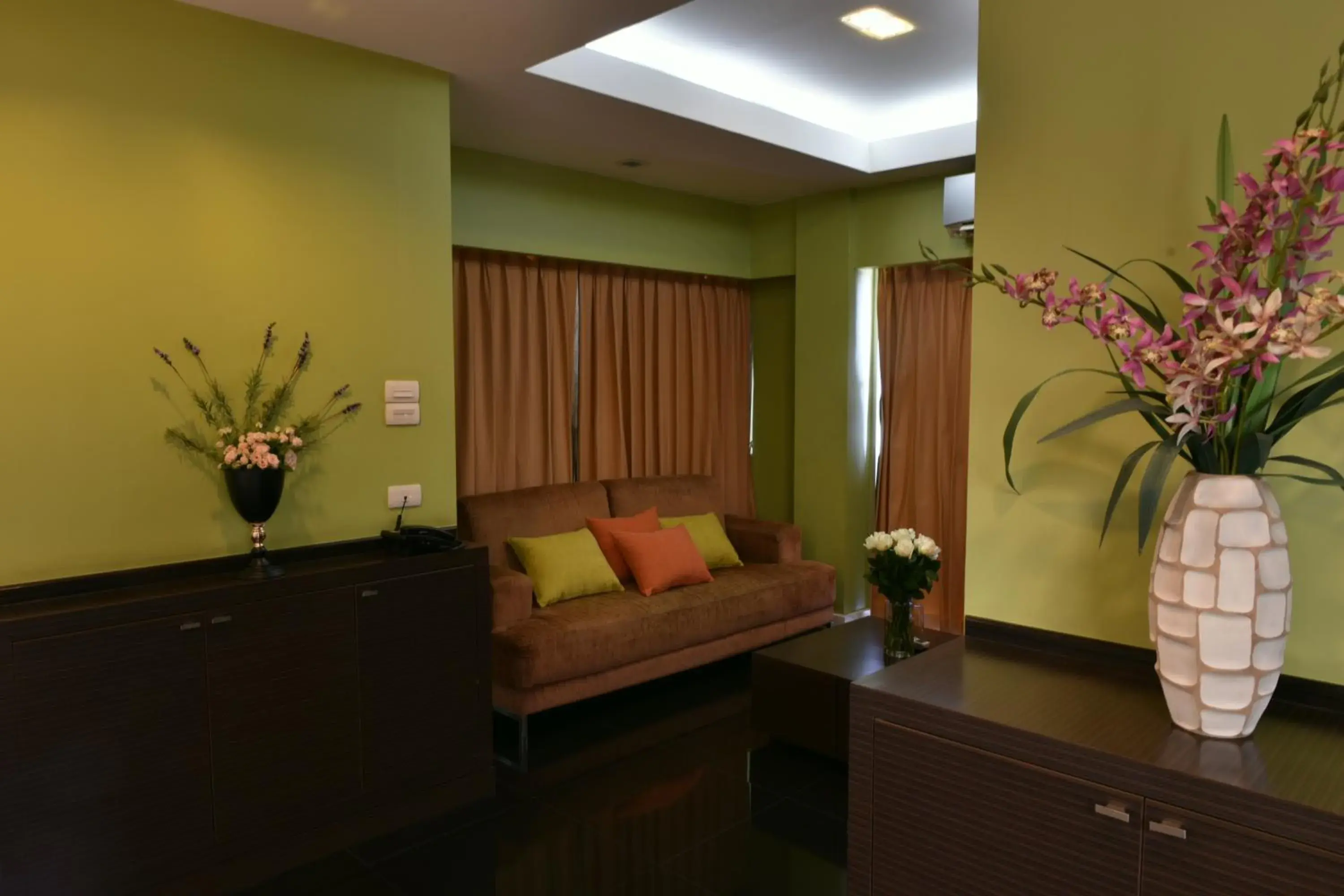 Living room, Seating Area in Bella B All Suite Bangkok