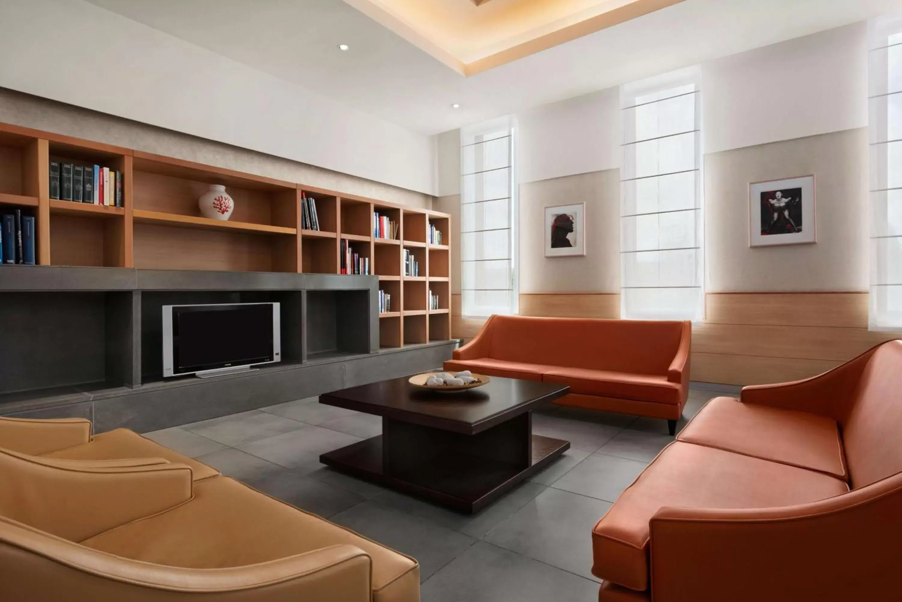 Lobby or reception, Seating Area in Hilton Garden Inn Rome Airport