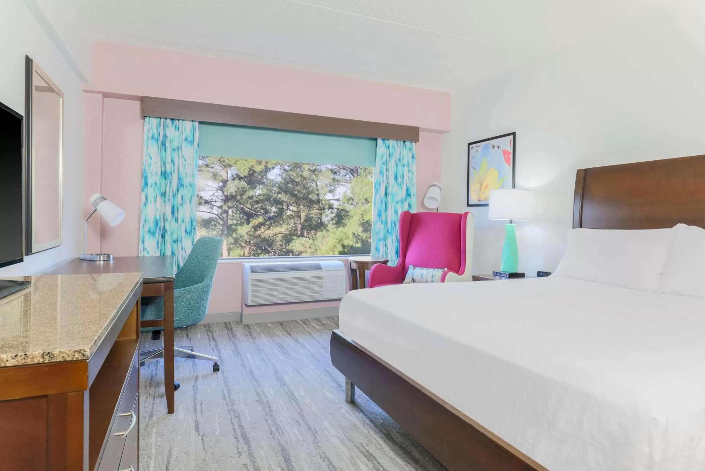 Bed in Hilton Garden Inn Raleigh-Durham/Research Triangle Park