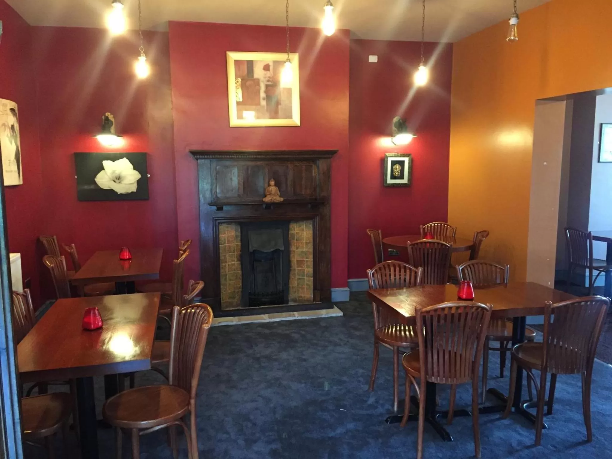 Restaurant/places to eat in The Woodhouse Inn