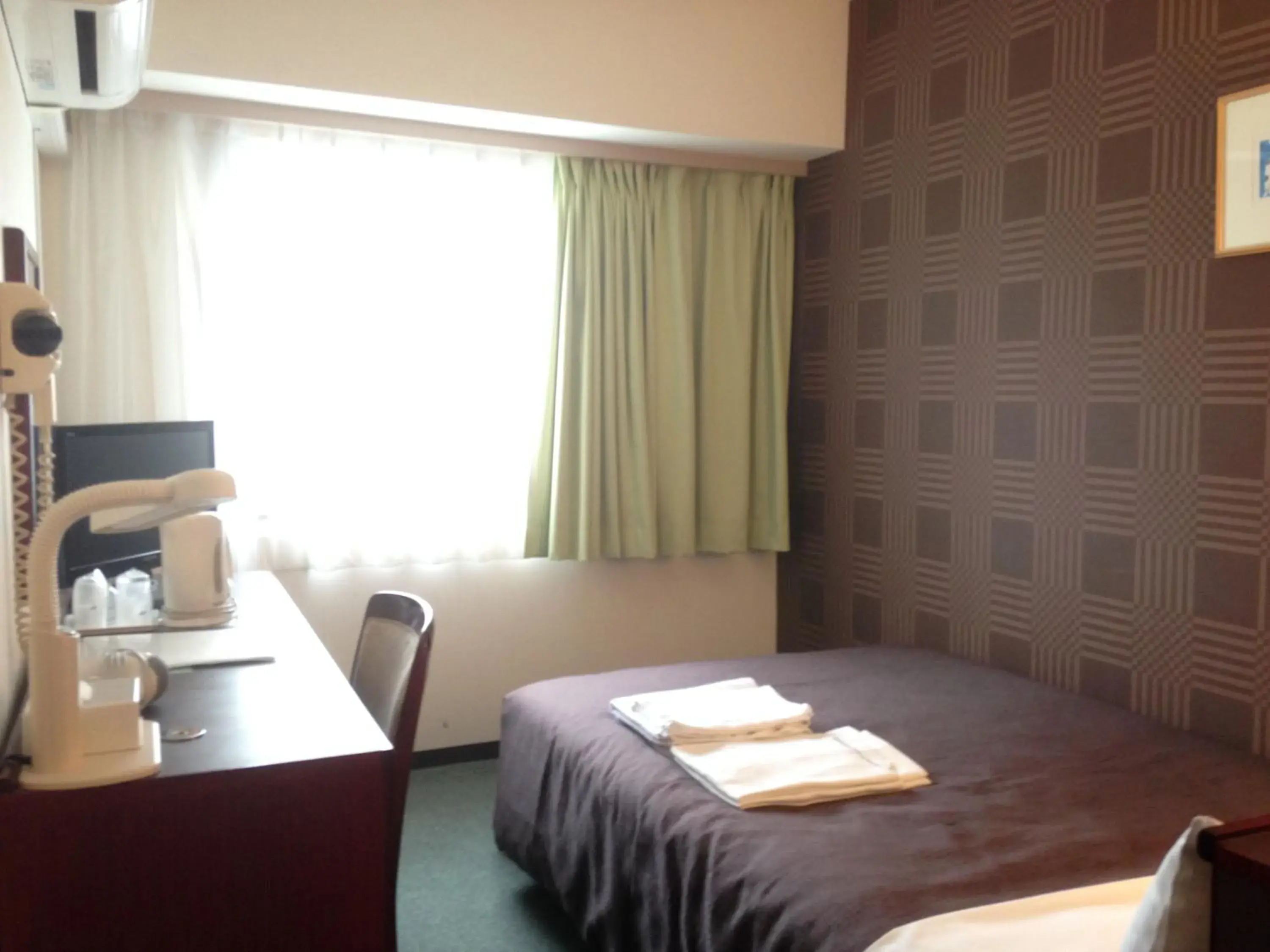 Day, Bed in Hotel Select Inn Nagano