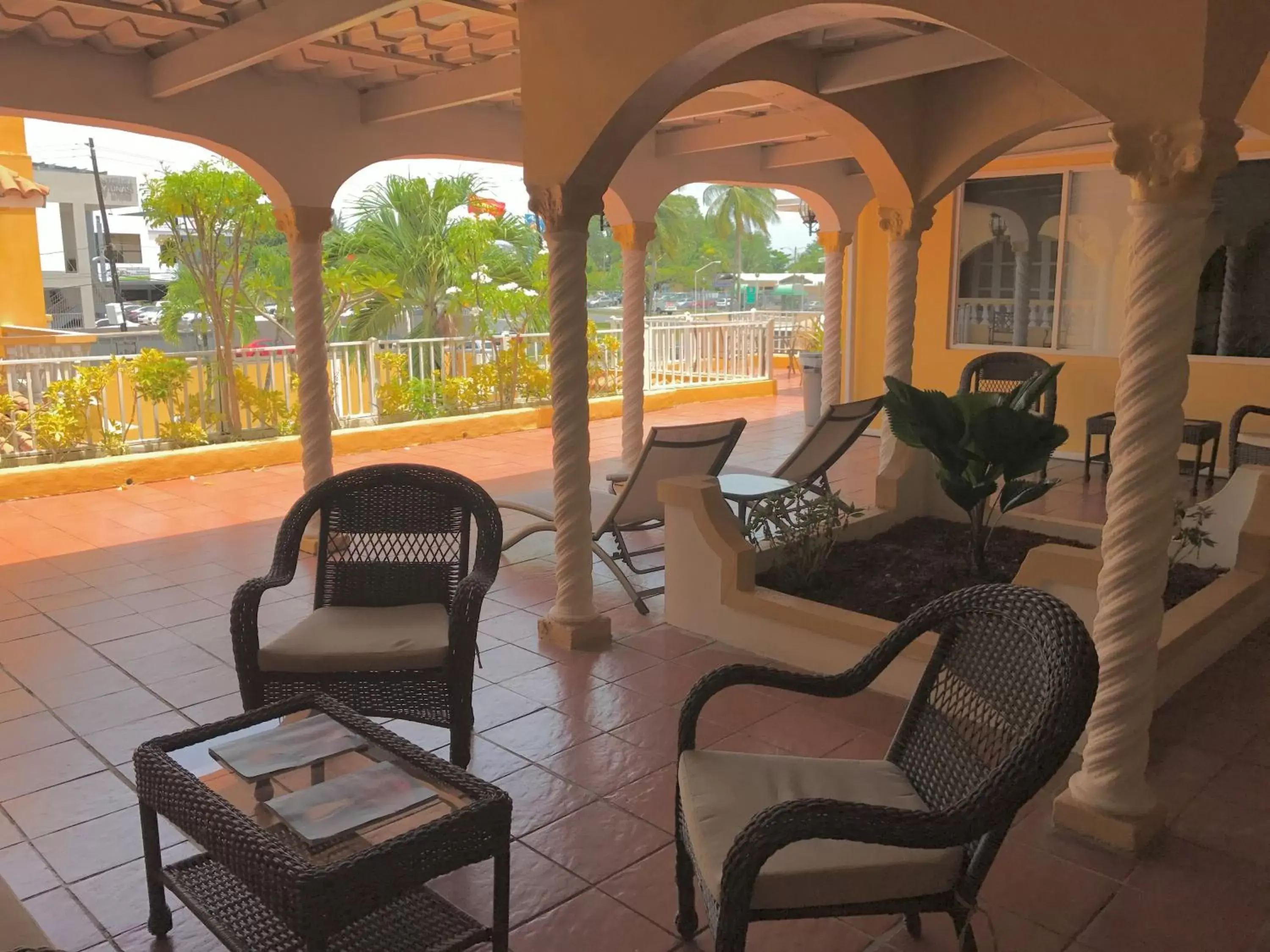 Balcony/Terrace, Seating Area in Hotel Villa del Sol